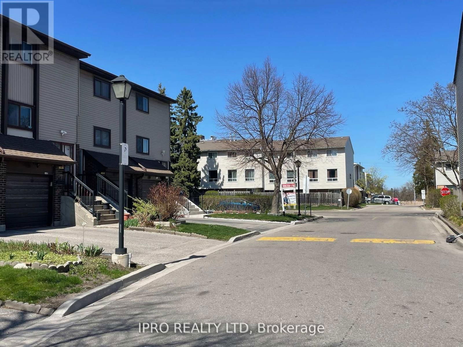 66 CARLETON PLACE Image 12