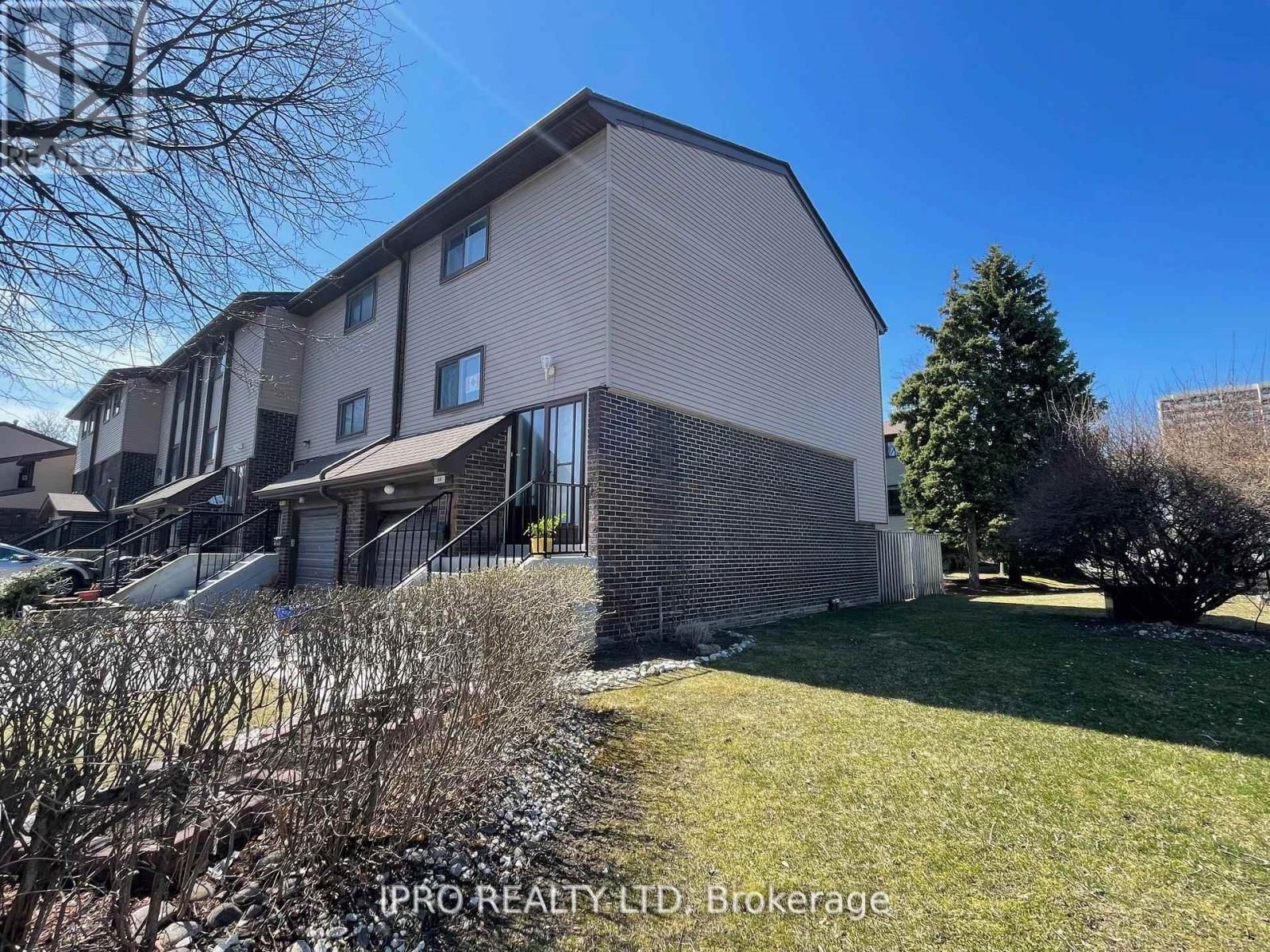 66 CARLETON PLACE Image 13