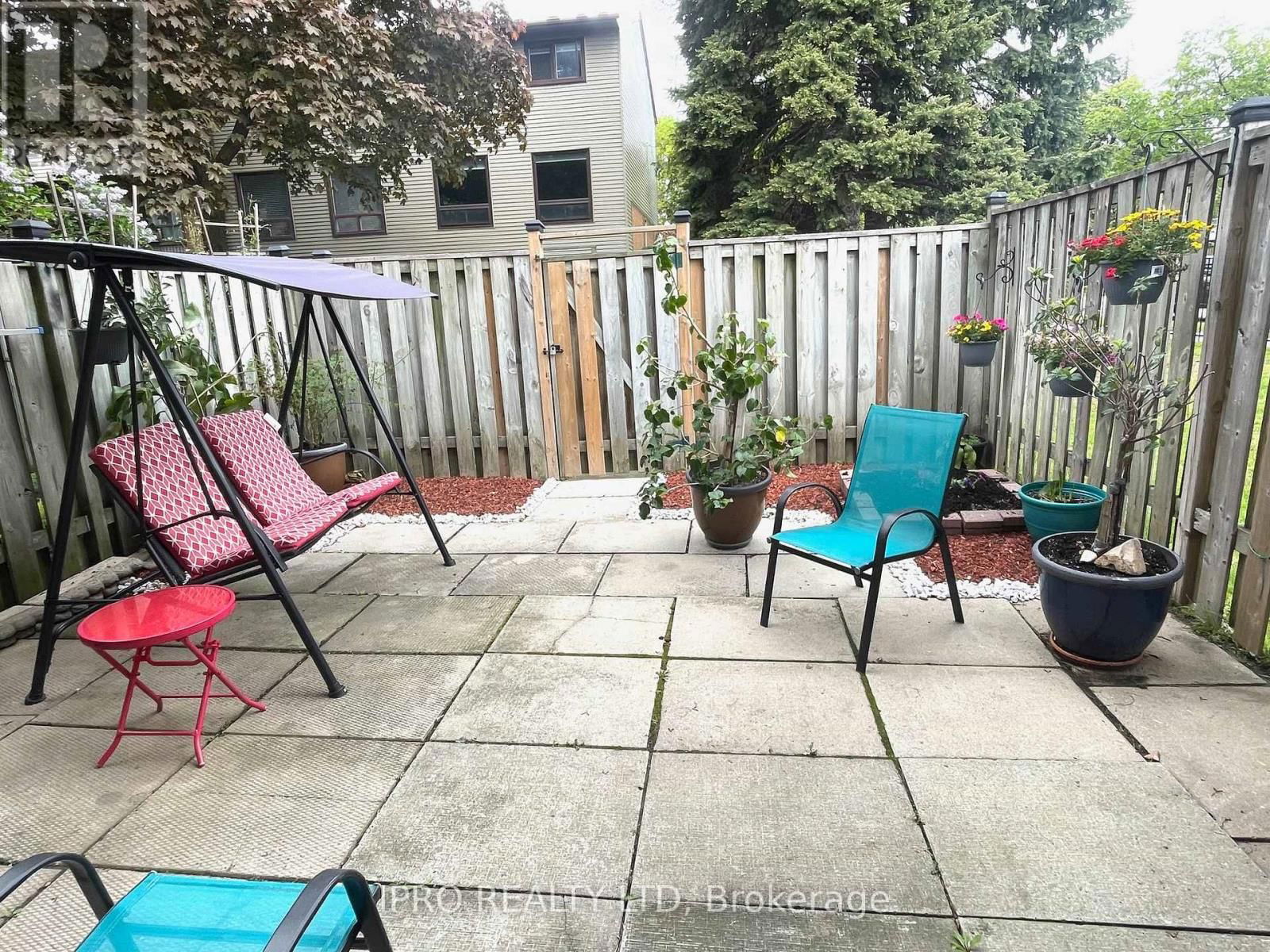 66 CARLETON PLACE Image 33