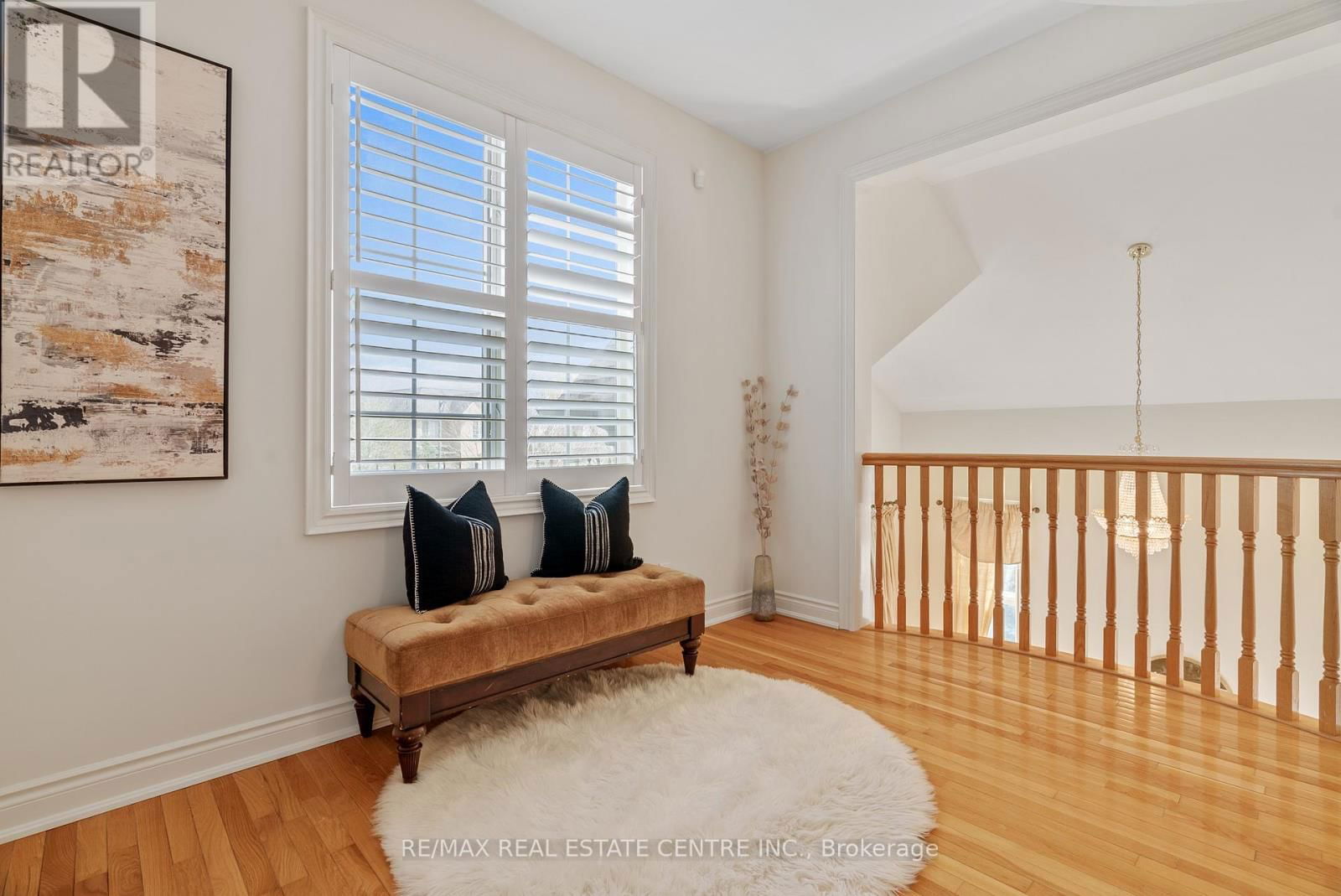645 CRANLEIGH COURT Image 25