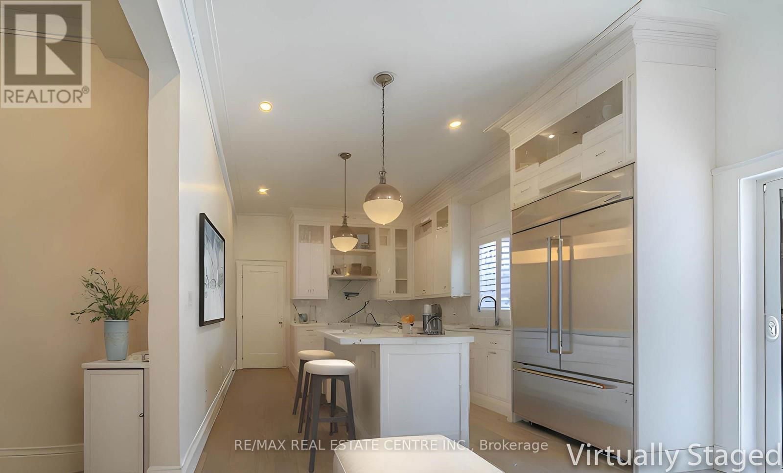 1 HAWTHORN CRESCENT Image 13