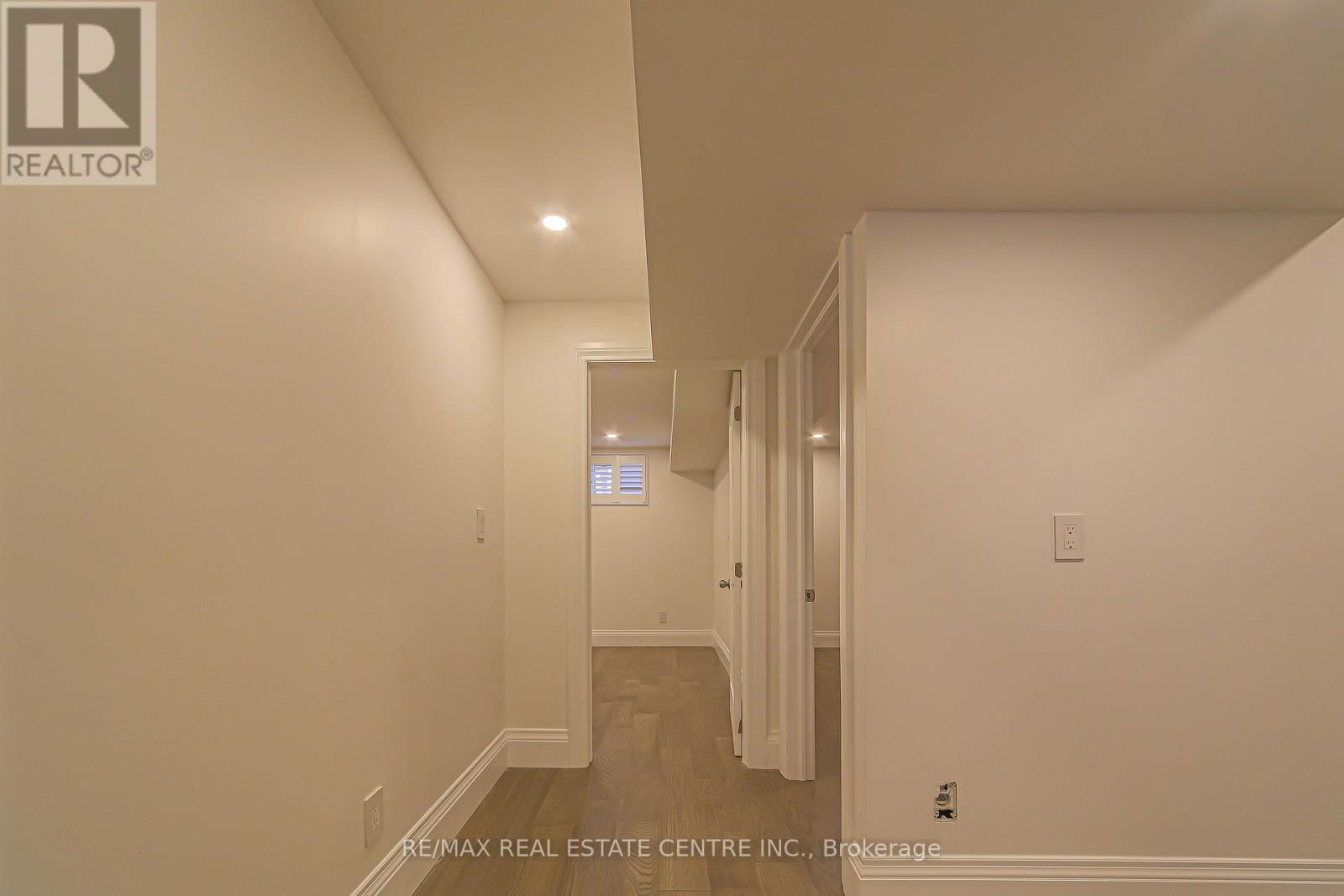 1 HAWTHORN CRESCENT Image 41