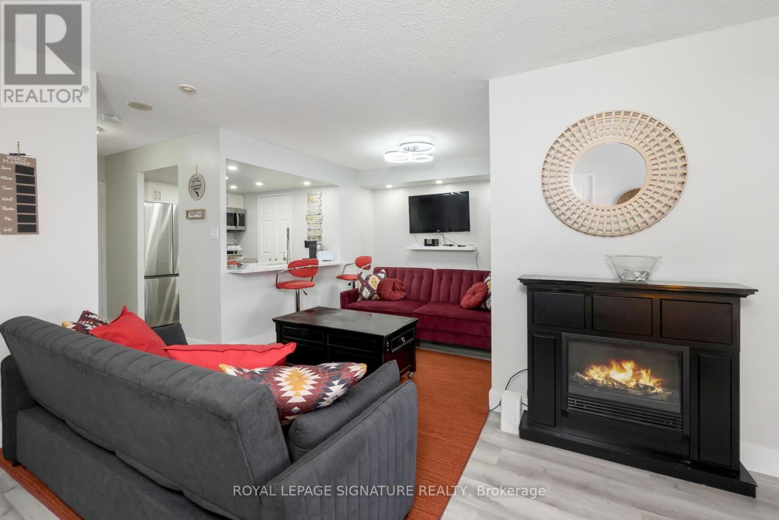406 - 265 ENFIELD PLACE Image 11
