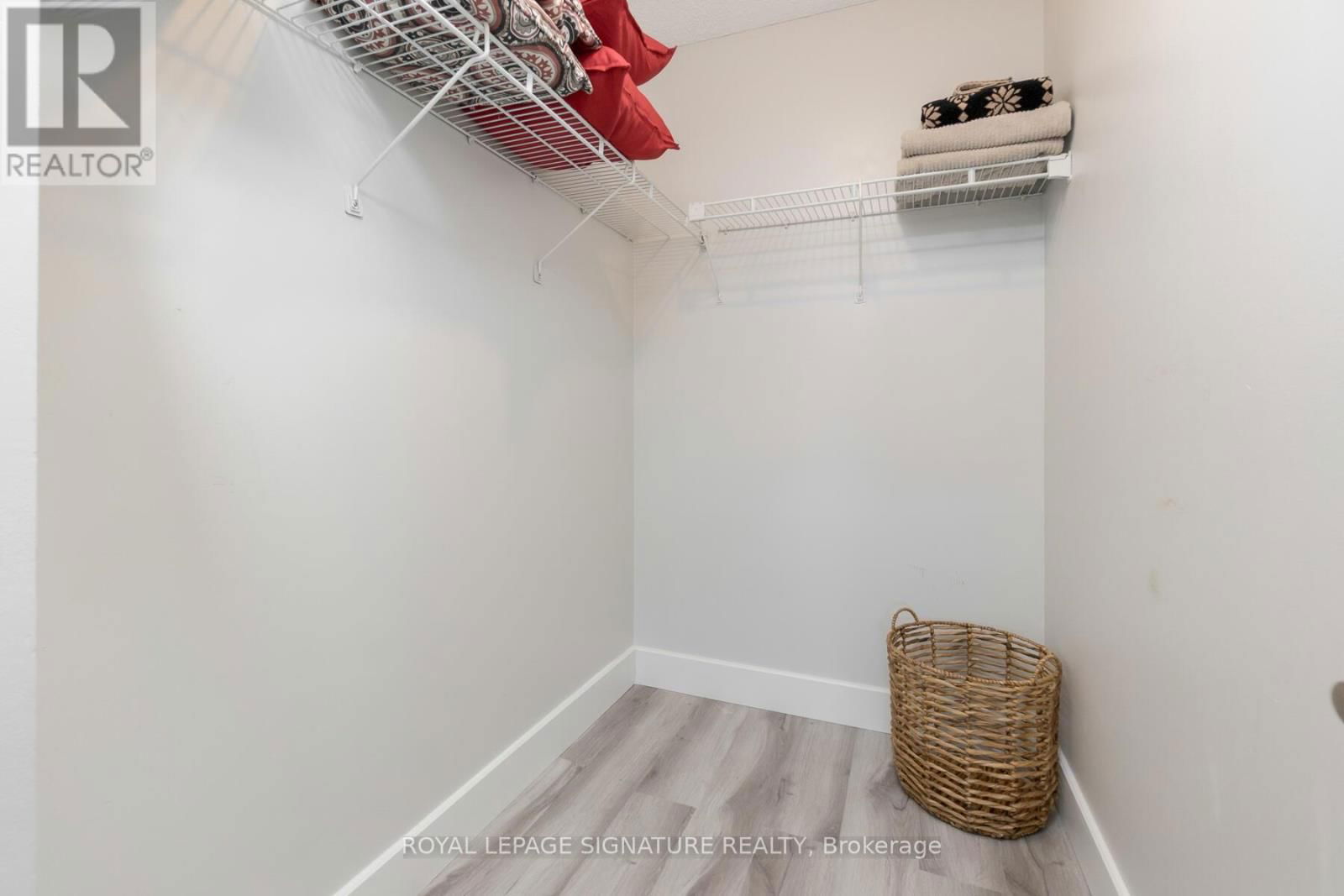 406 - 265 ENFIELD PLACE Image 20