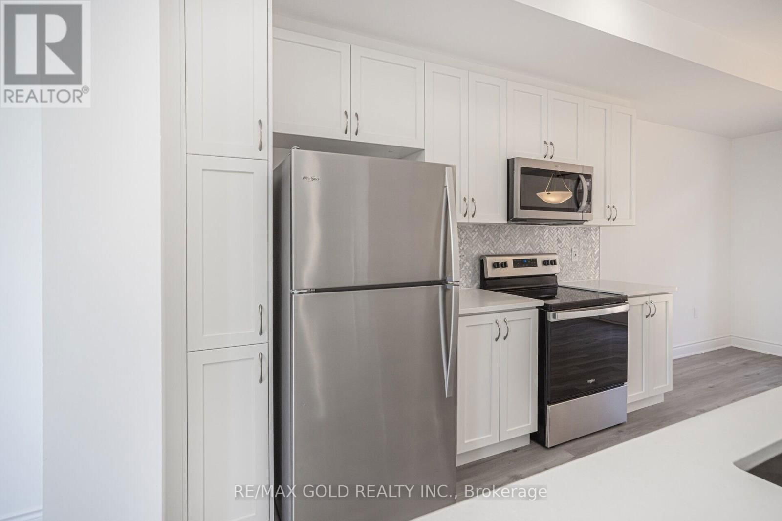 5184 VIOLA DESMOND DRIVE Image 16
