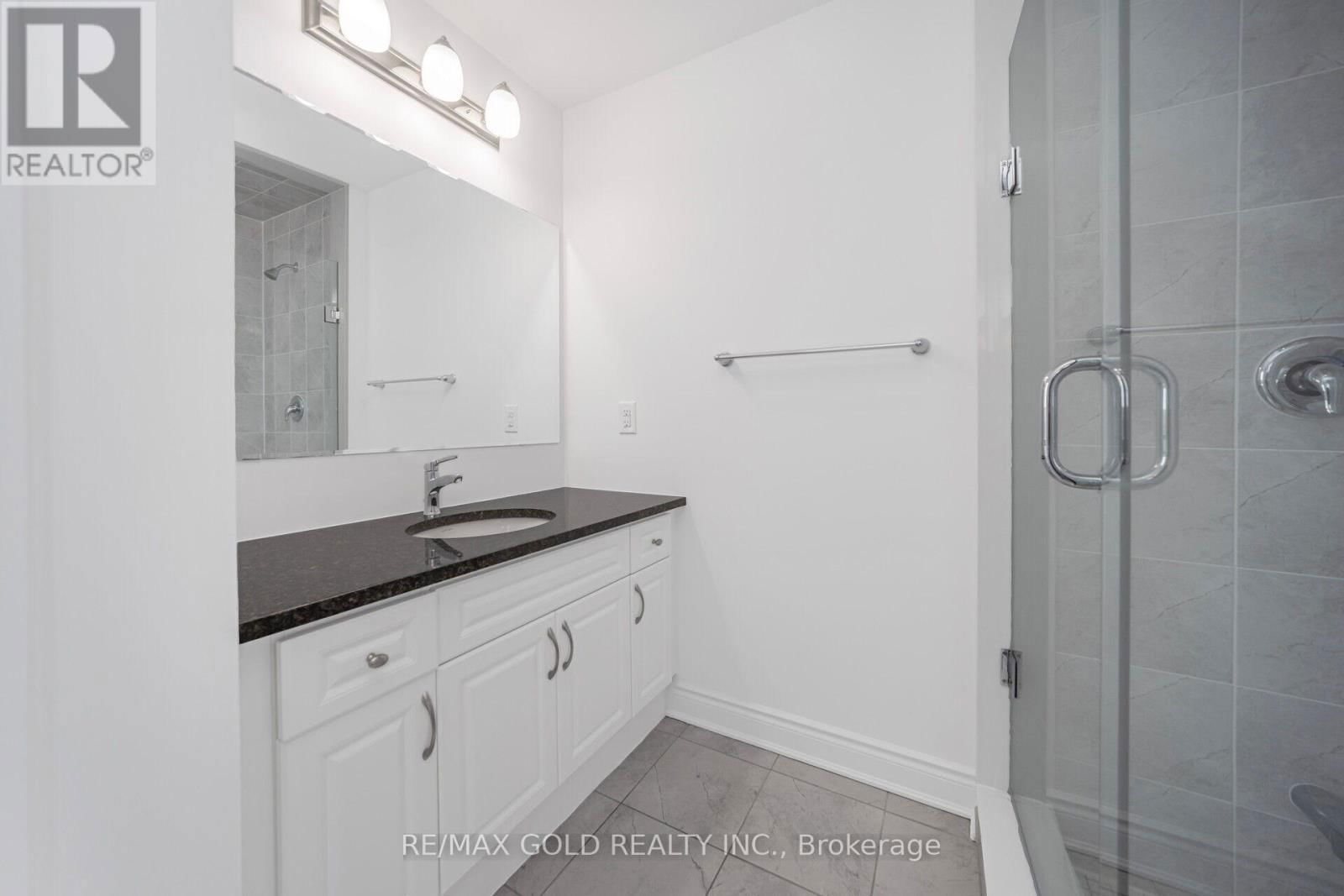 5184 VIOLA DESMOND DRIVE Image 27