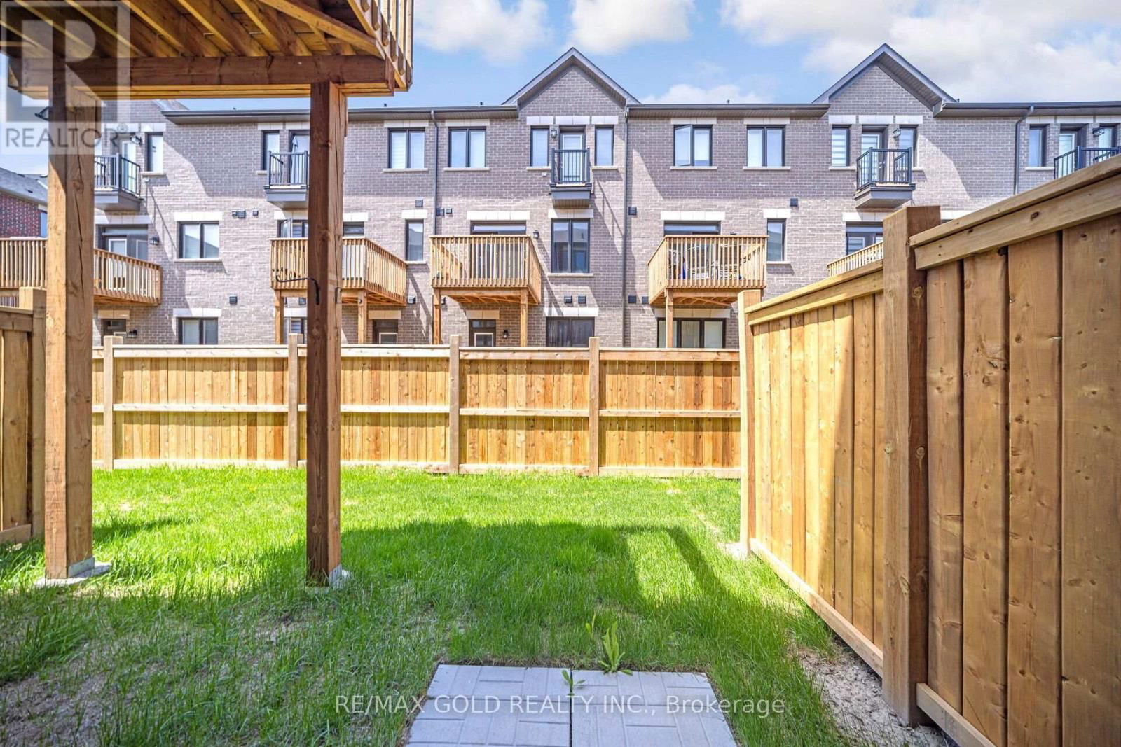 5184 VIOLA DESMOND DRIVE Image 36