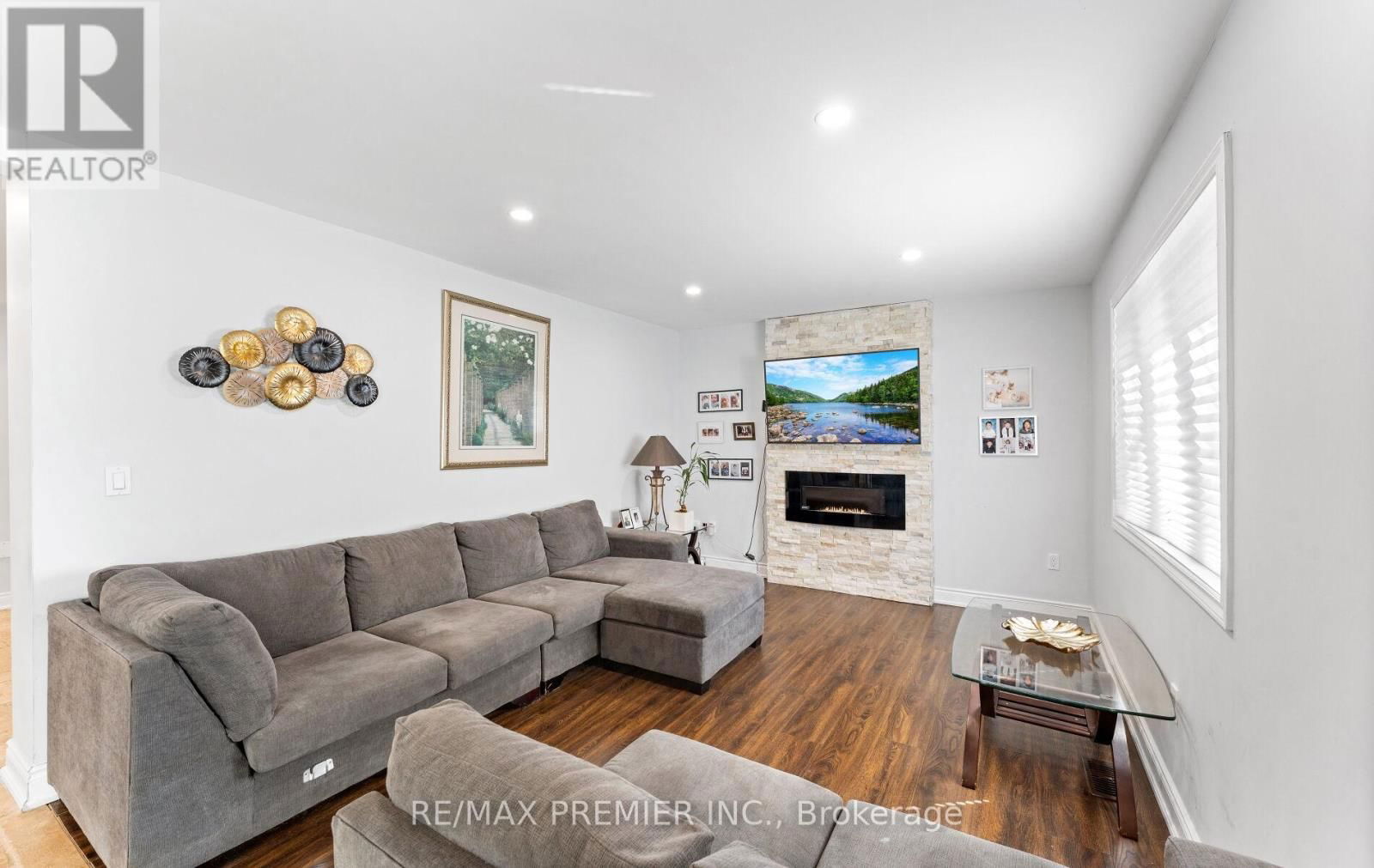 21 YVONNE AVENUE Image 12