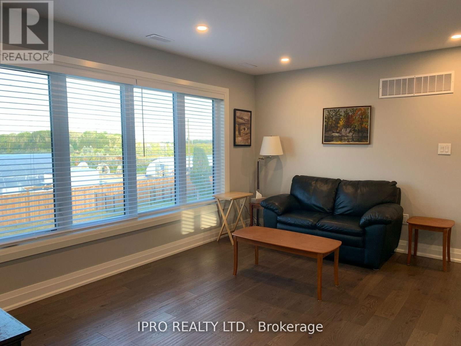 Loft - 5557 EIGHTH LINE Image 10