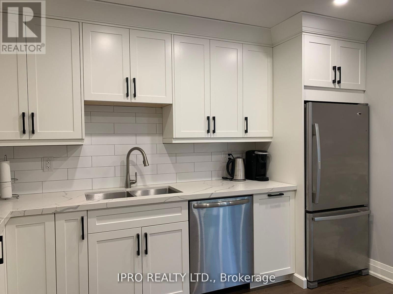 Loft - 5557 EIGHTH LINE Image 15