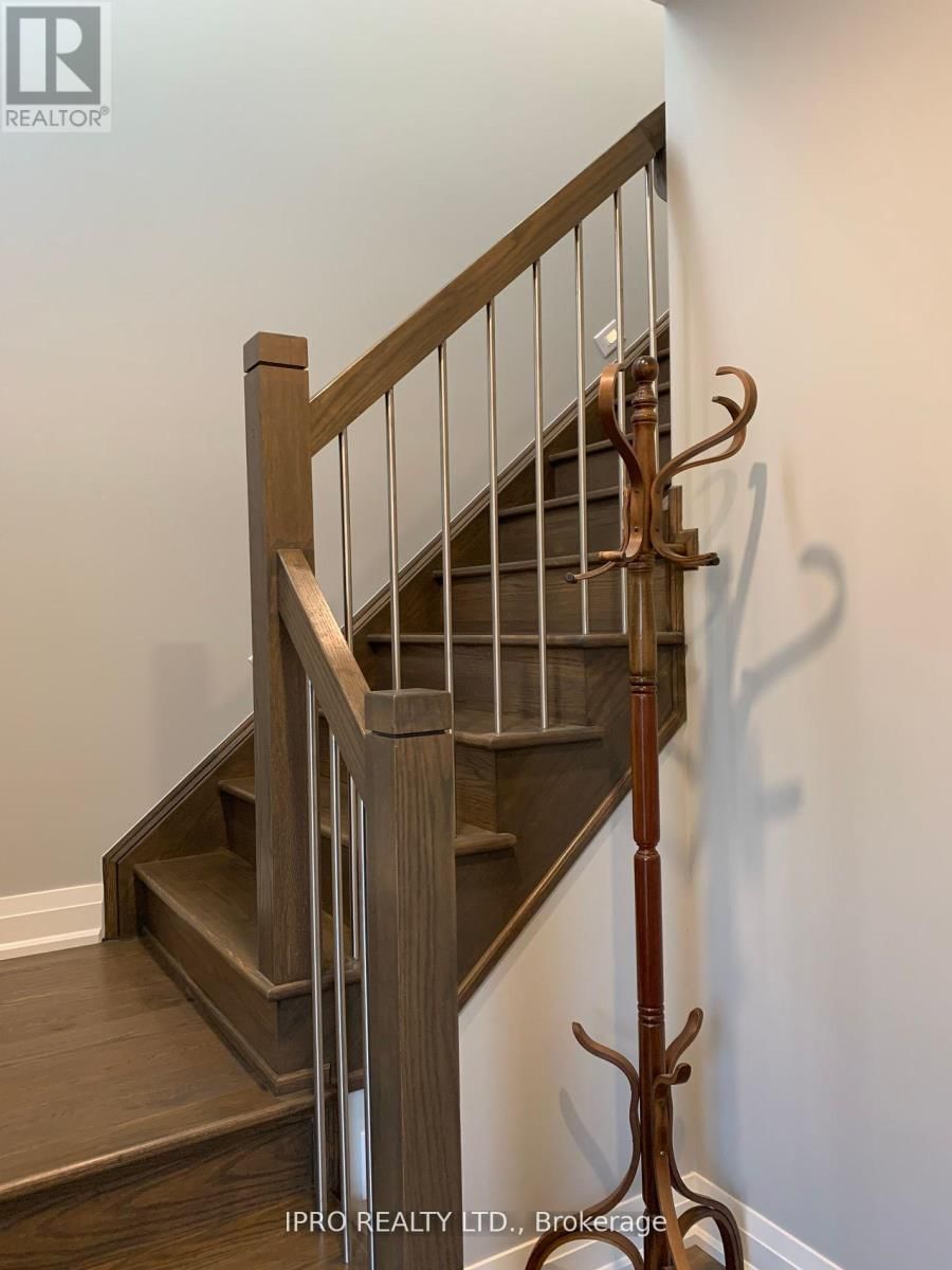 Loft - 5557 EIGHTH LINE Image 9