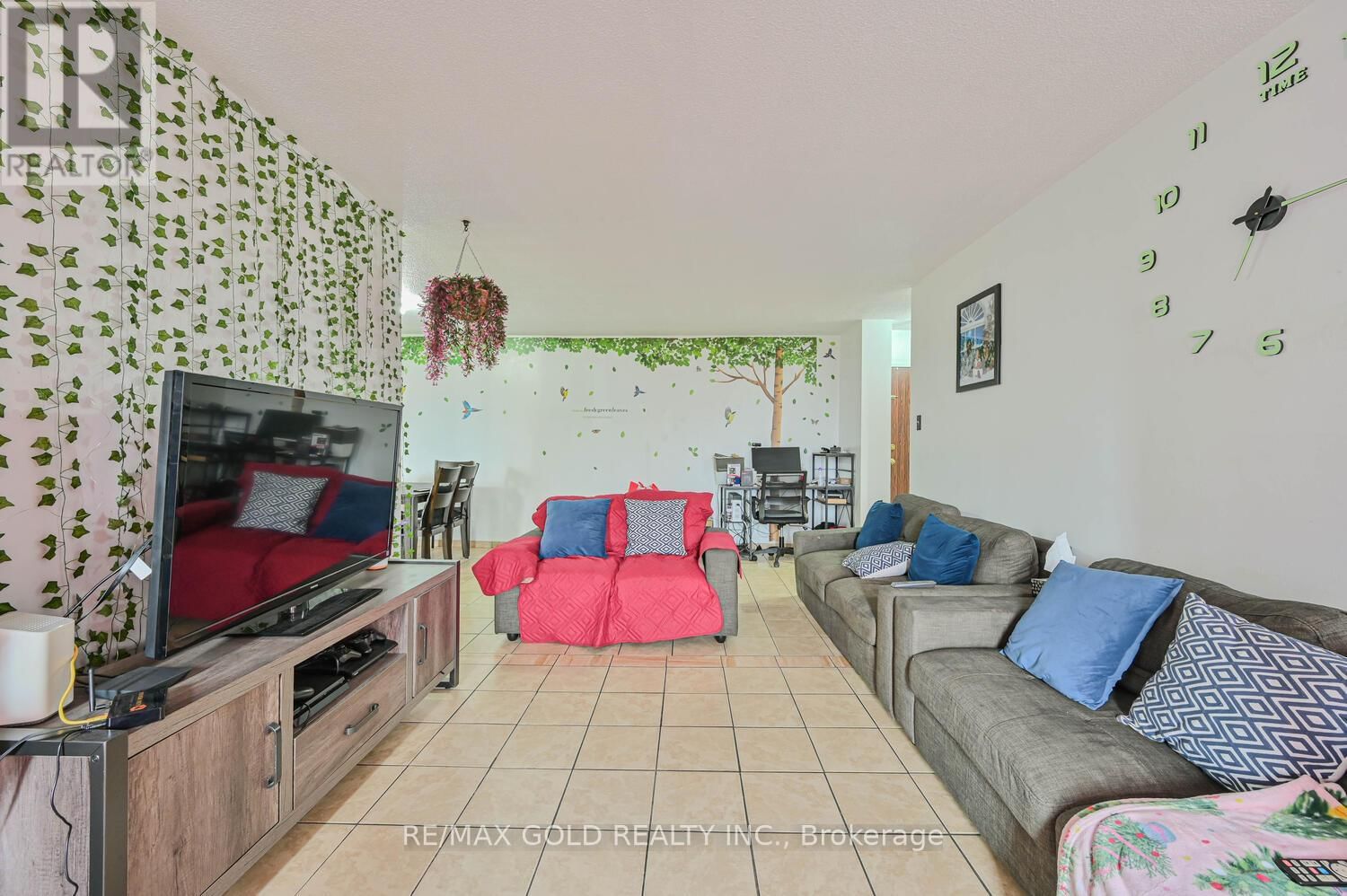 403 - 21 KNIGHTSBRIDGE ROAD Image 10