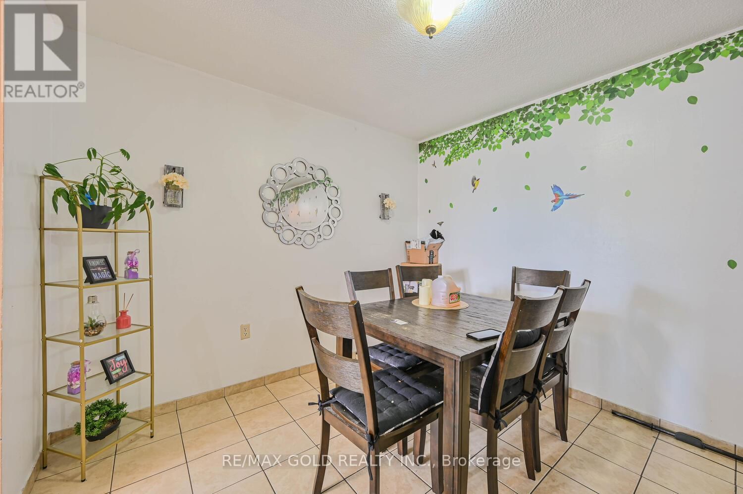 403 - 21 KNIGHTSBRIDGE ROAD Image 12