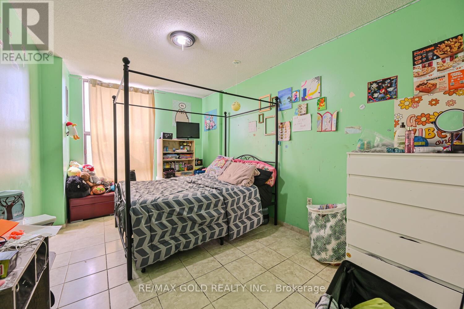 403 - 21 KNIGHTSBRIDGE ROAD Image 20