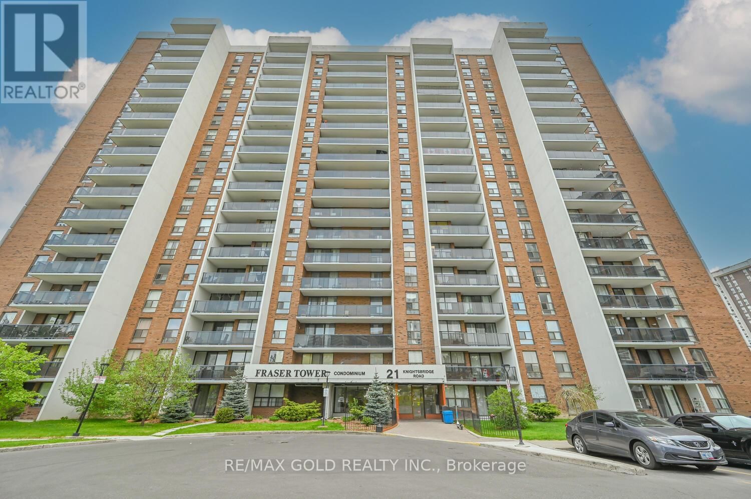 403 - 21 KNIGHTSBRIDGE ROAD Image 3