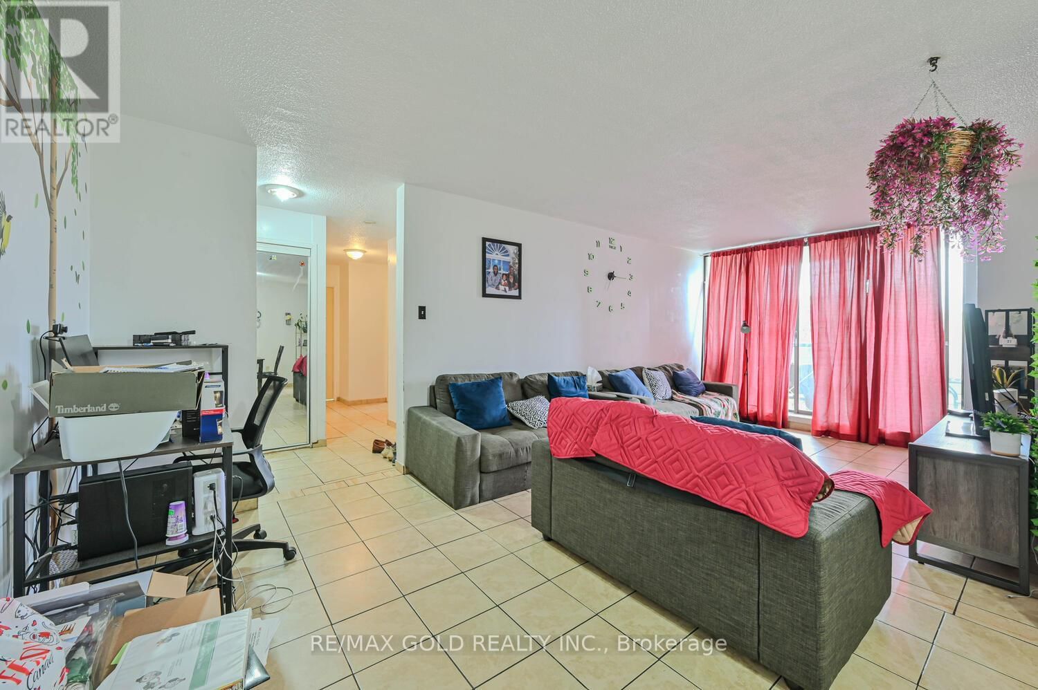 403 - 21 KNIGHTSBRIDGE ROAD Image 9