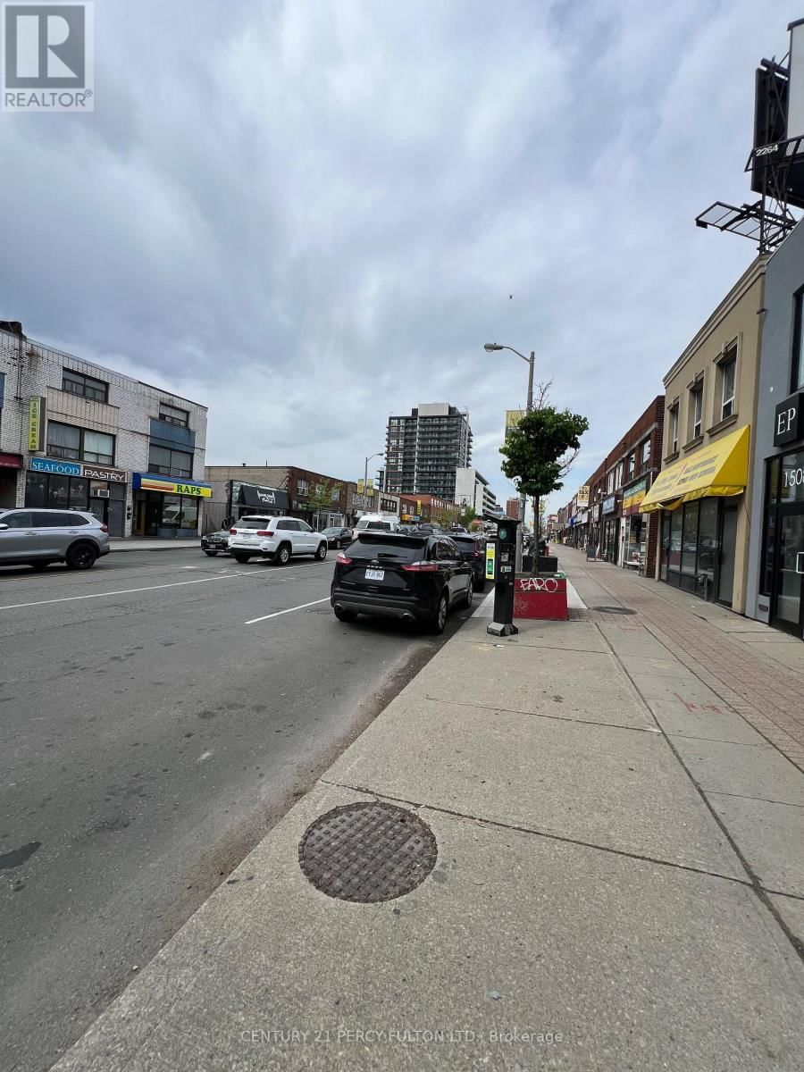 1506 EGLINTON AVENUE WEST Image 6