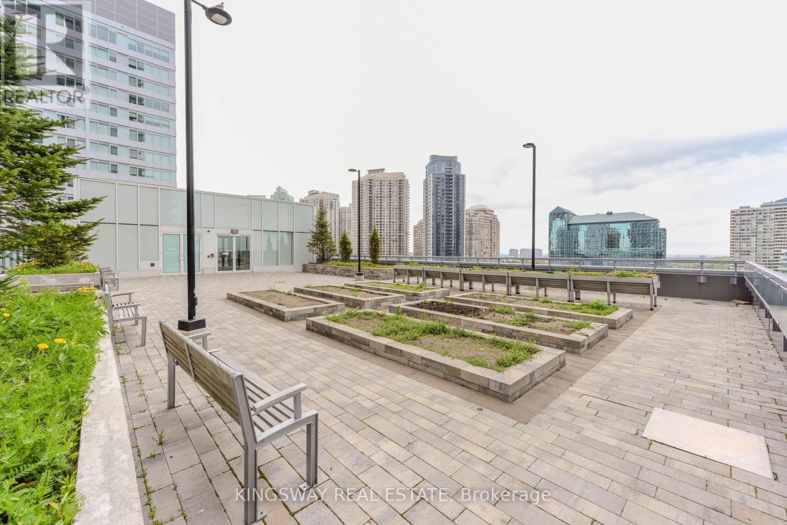 2505 - 4065 CONFEDERATION PARKWAY Image 37