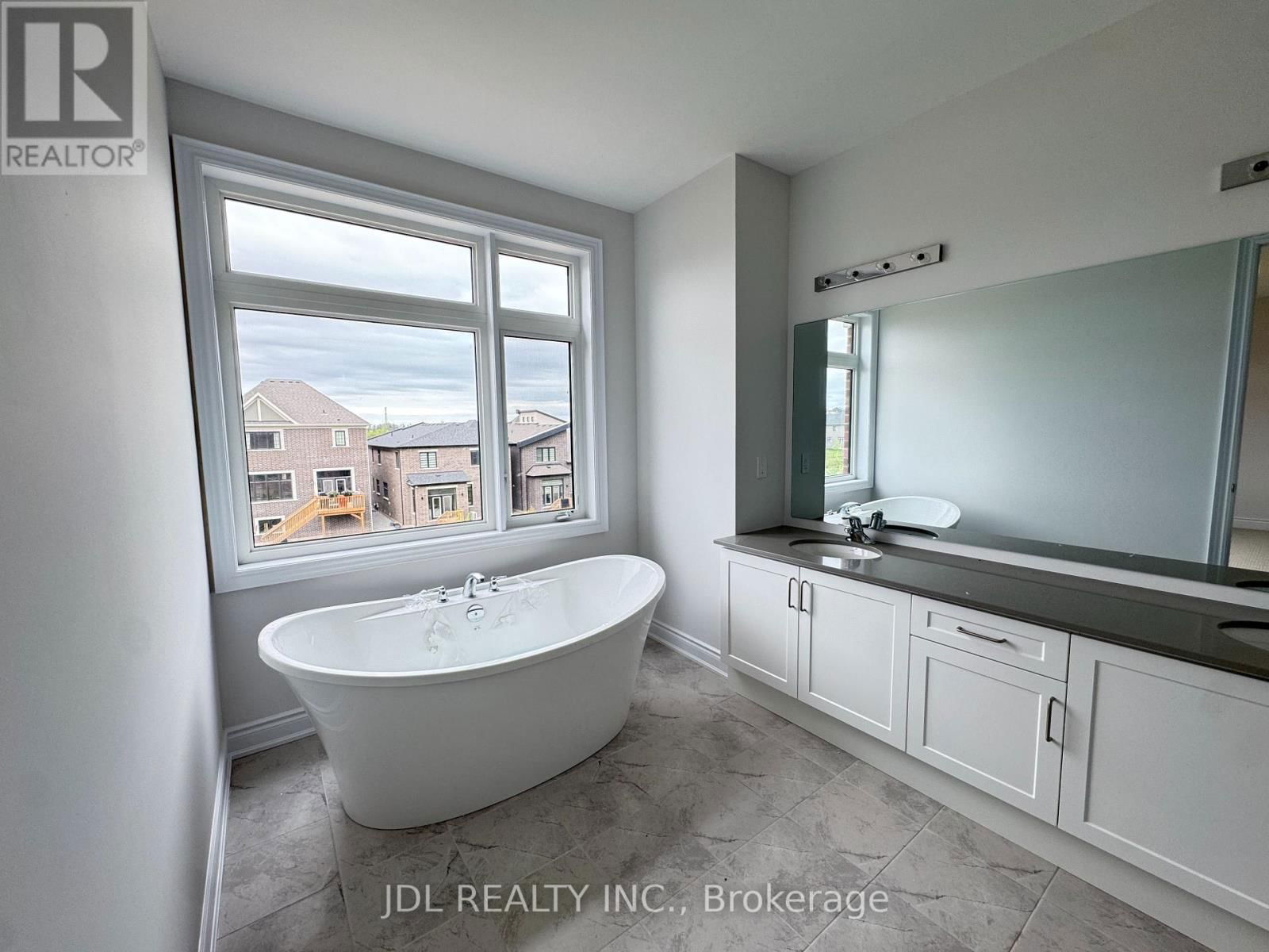 3057 PERKINS WAY Image 13
