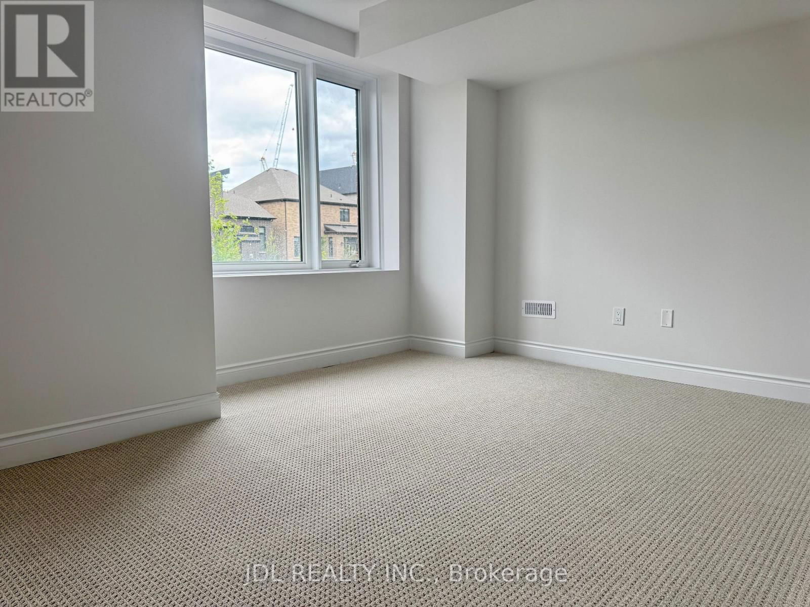 3057 PERKINS WAY Image 29