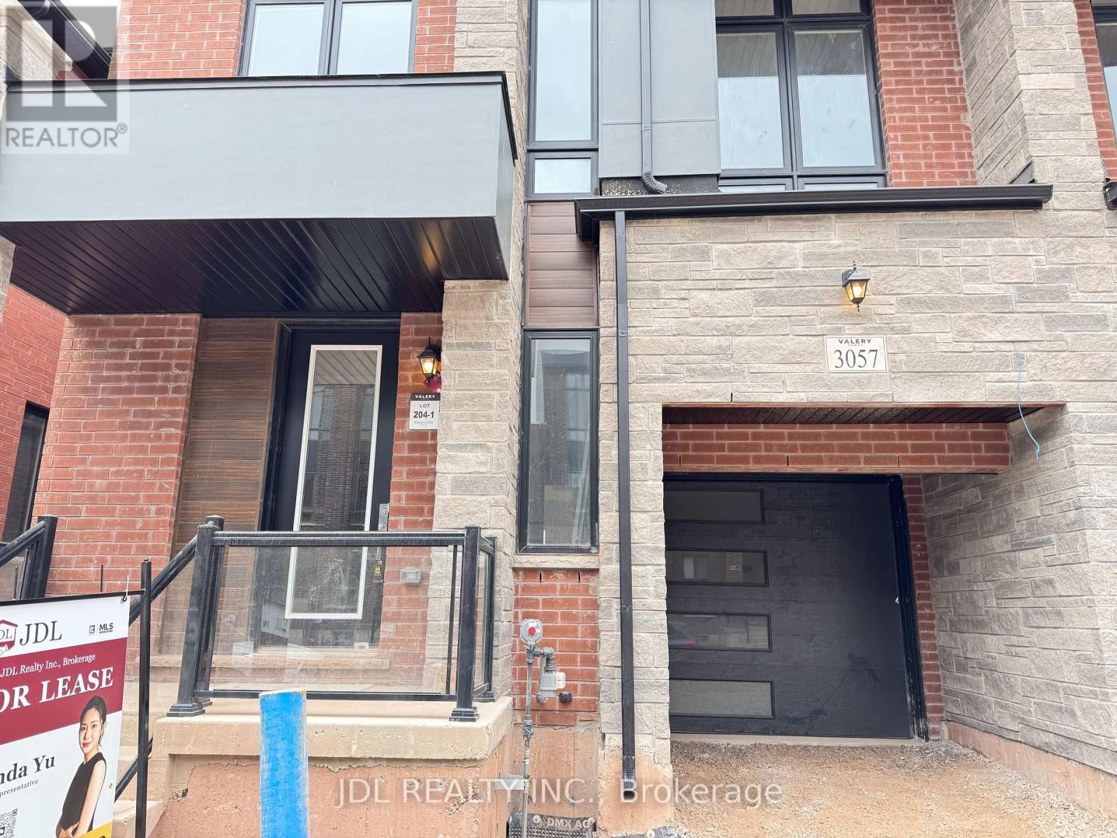 3057 PERKINS WAY Image 31