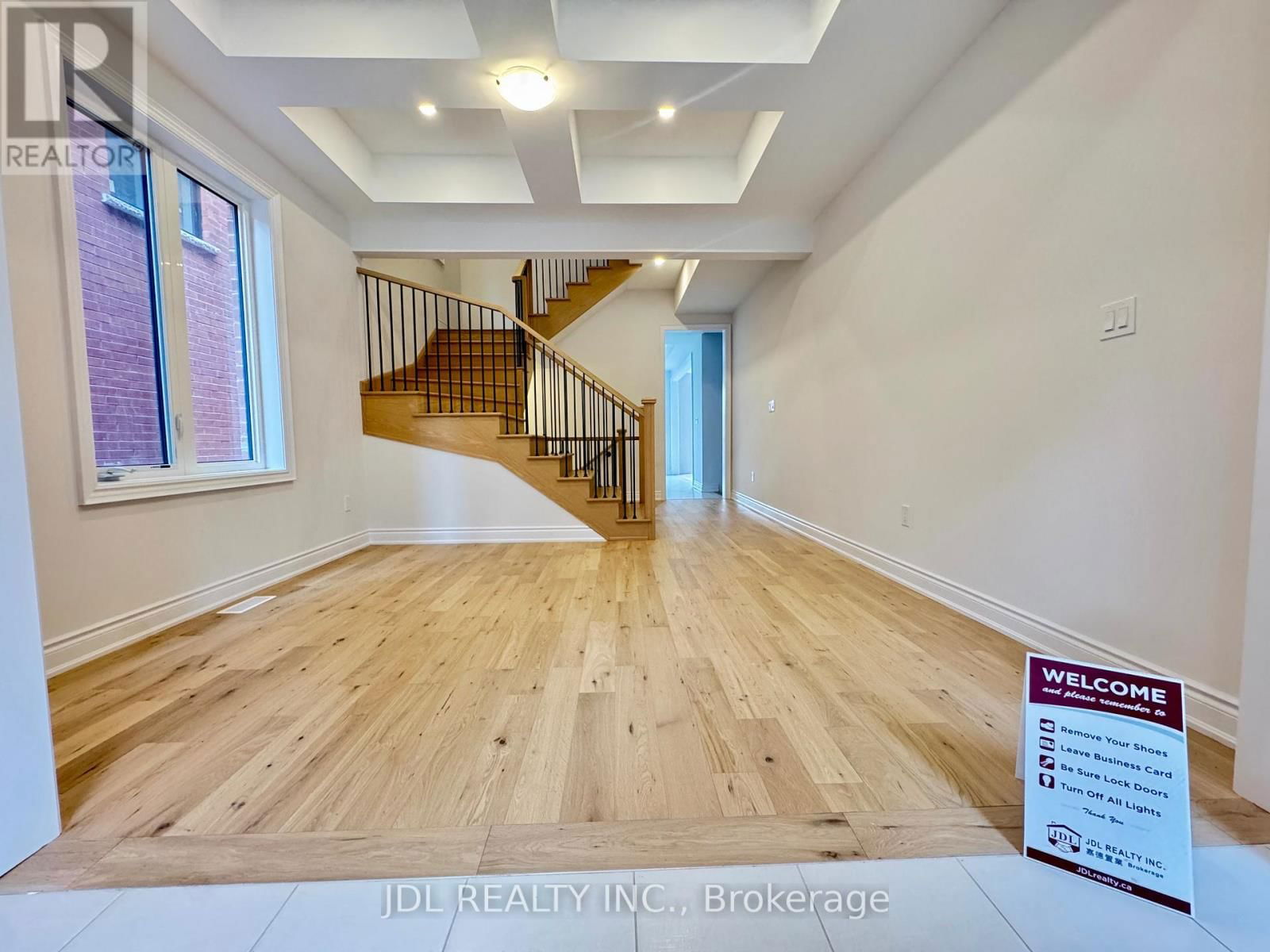 3057 PERKINS WAY Image 4