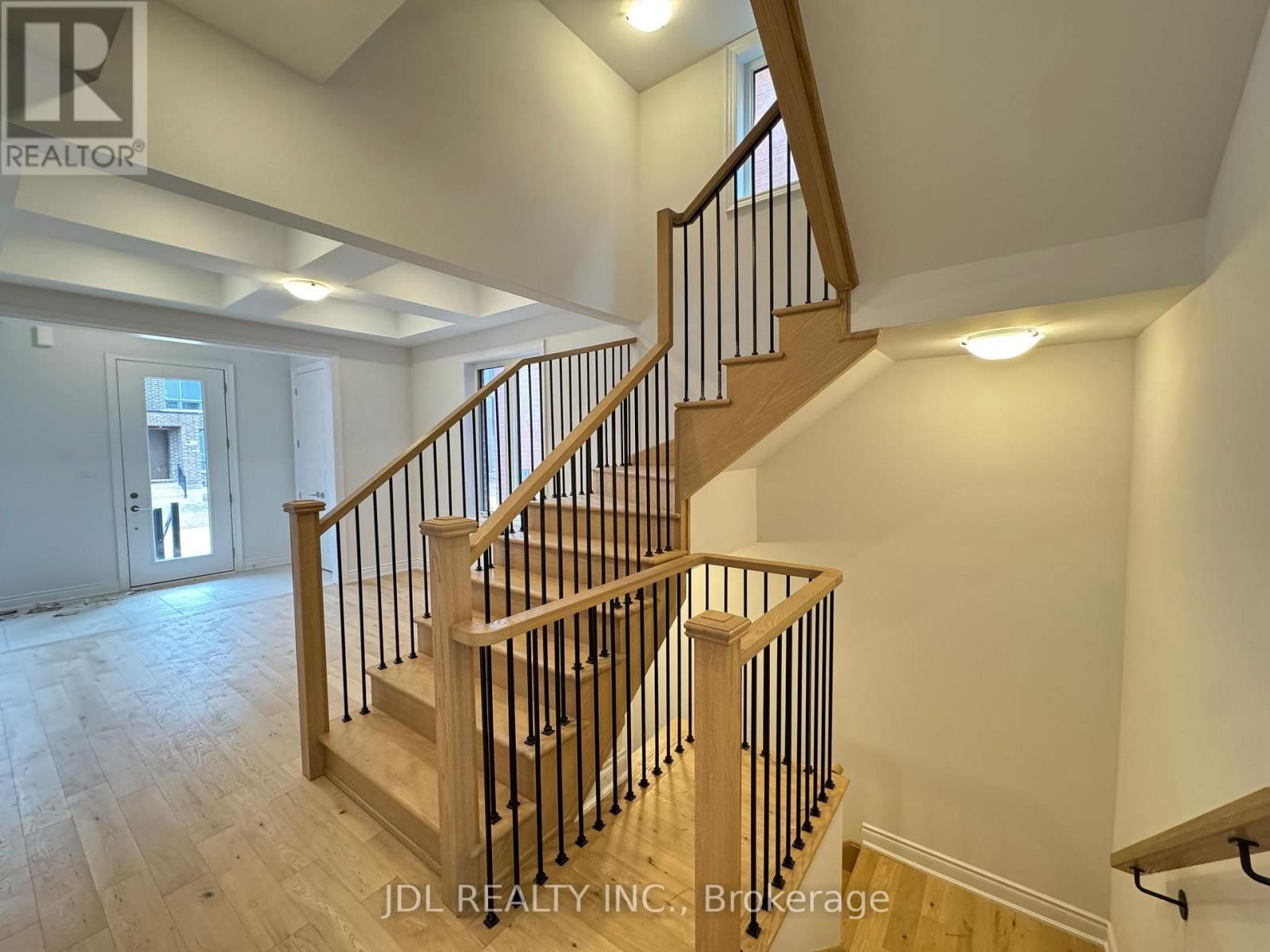 3057 PERKINS WAY Image 7
