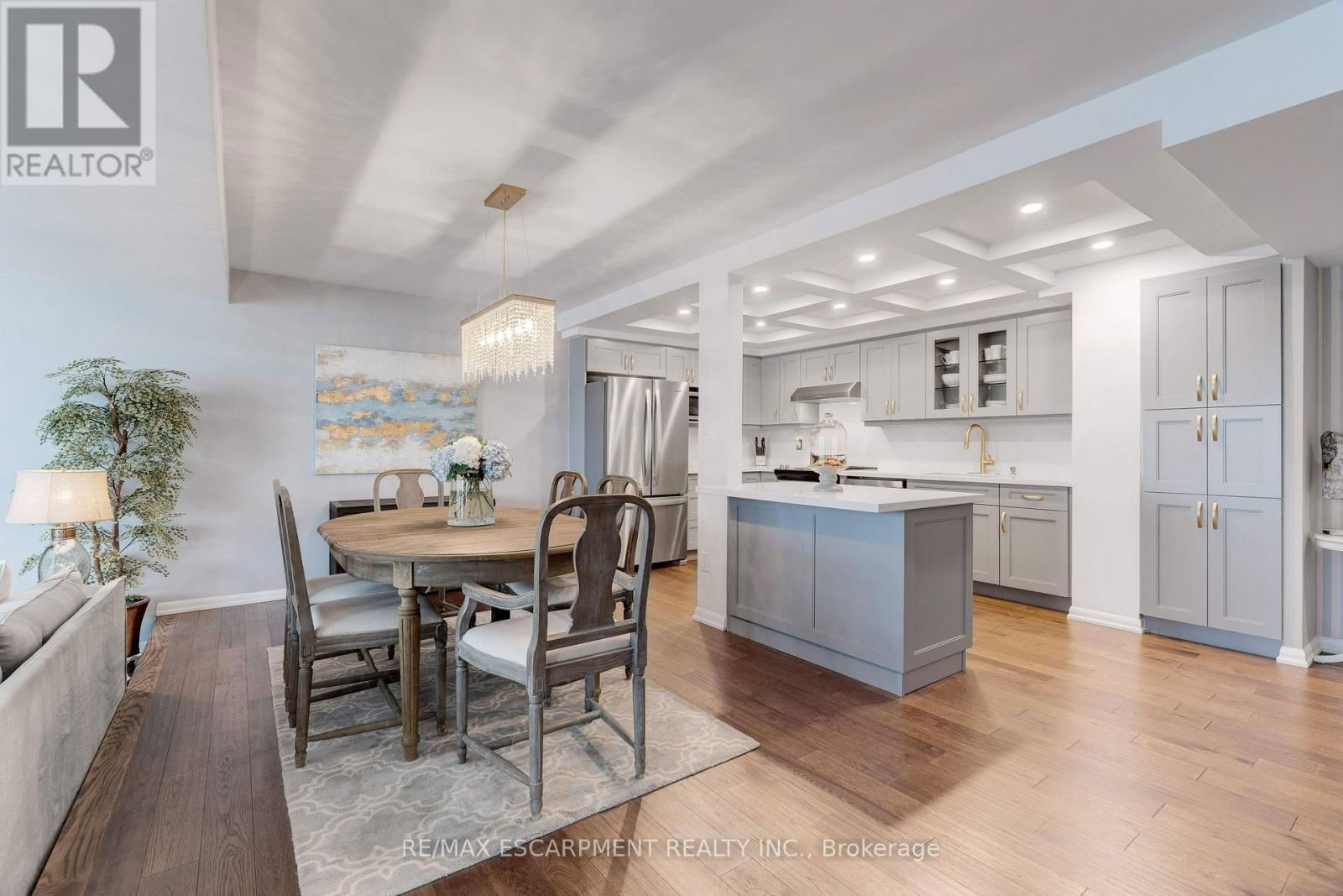 903 - 2175 MARINE DRIVE Image 15