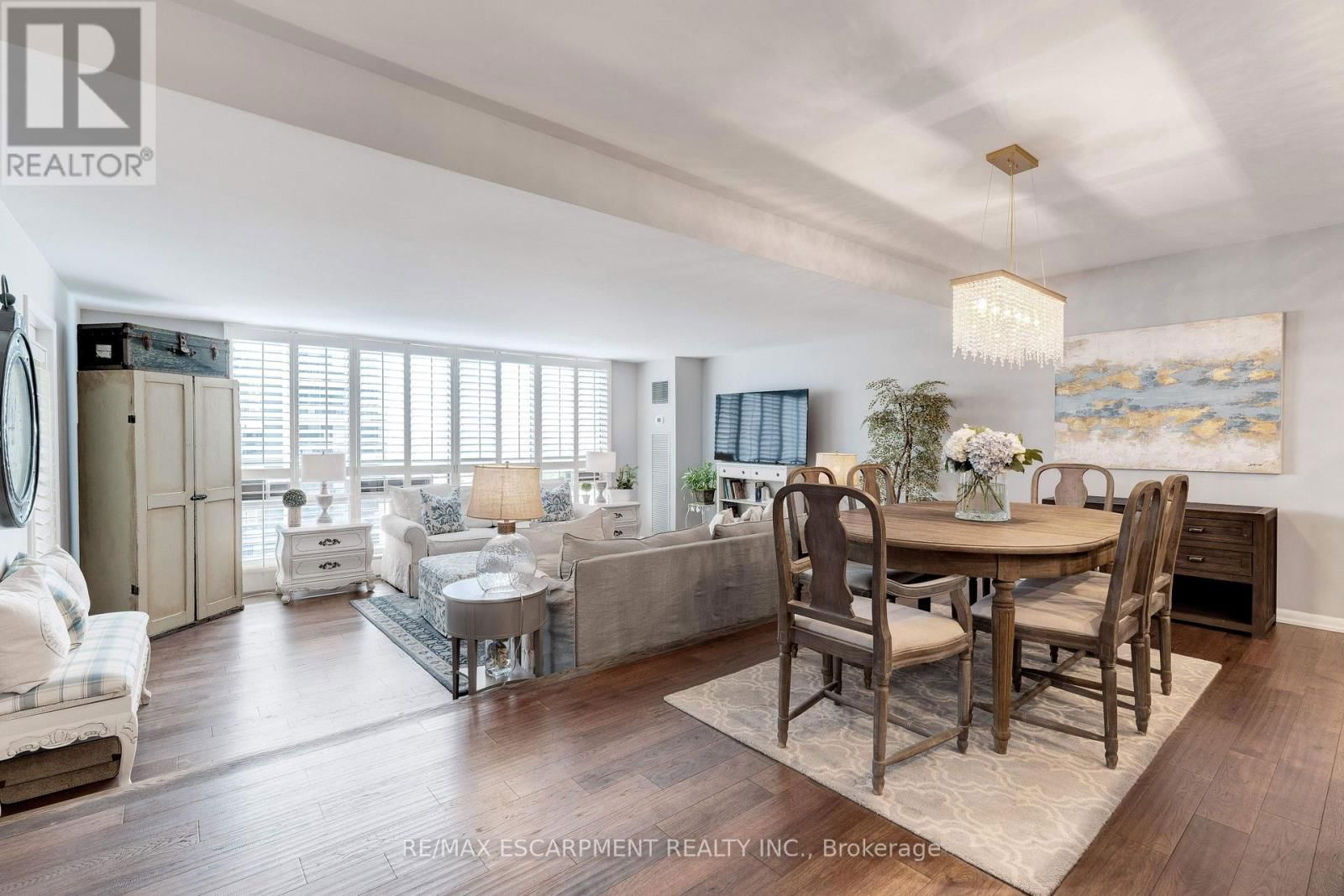 903 - 2175 MARINE DRIVE Image 17