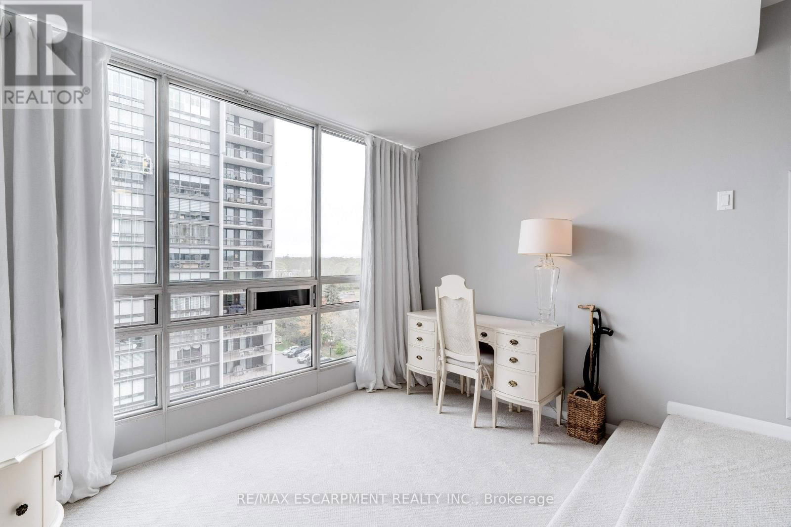 903 - 2175 MARINE DRIVE Image 26