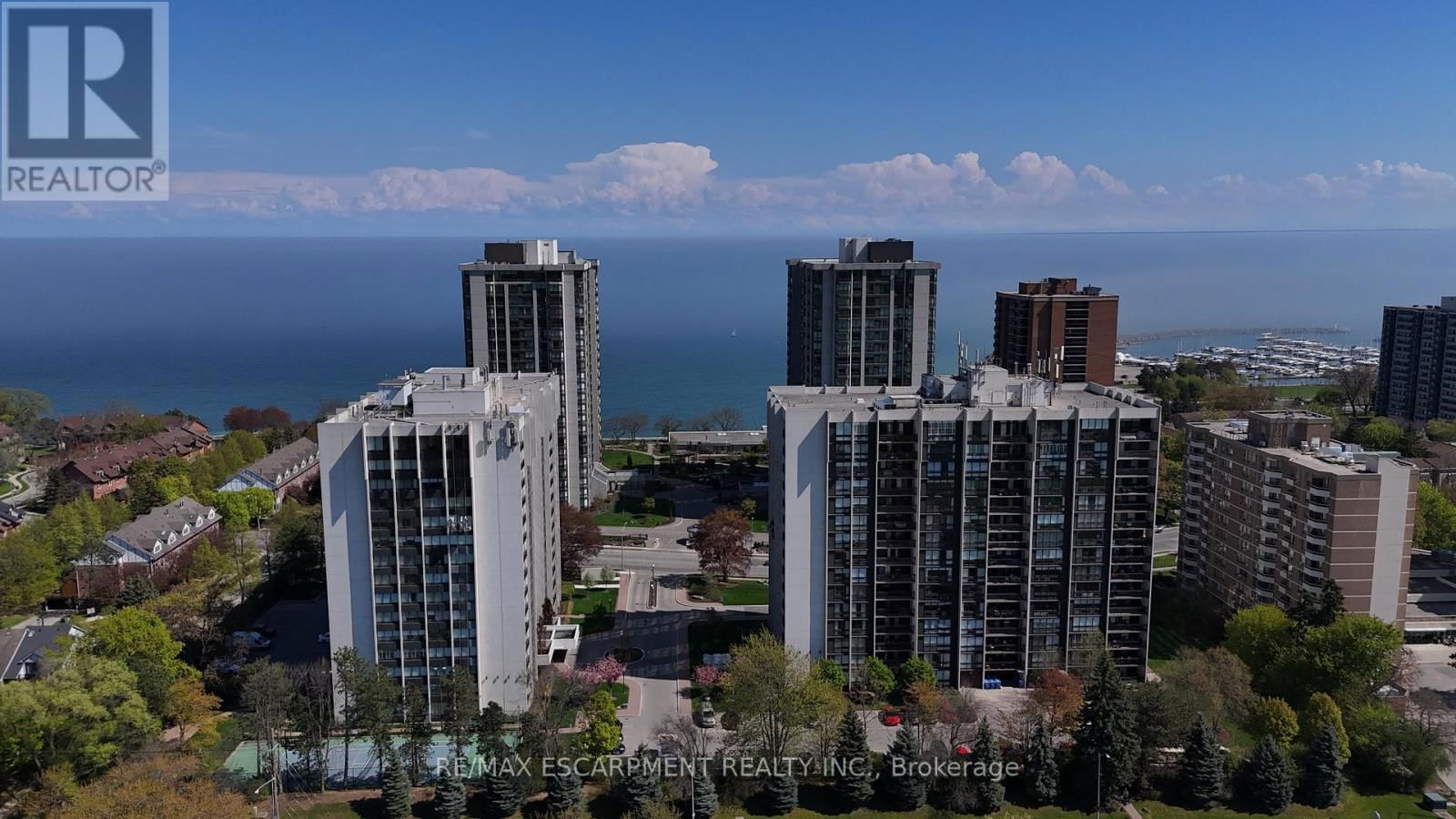 903 - 2175 MARINE DRIVE Image 38