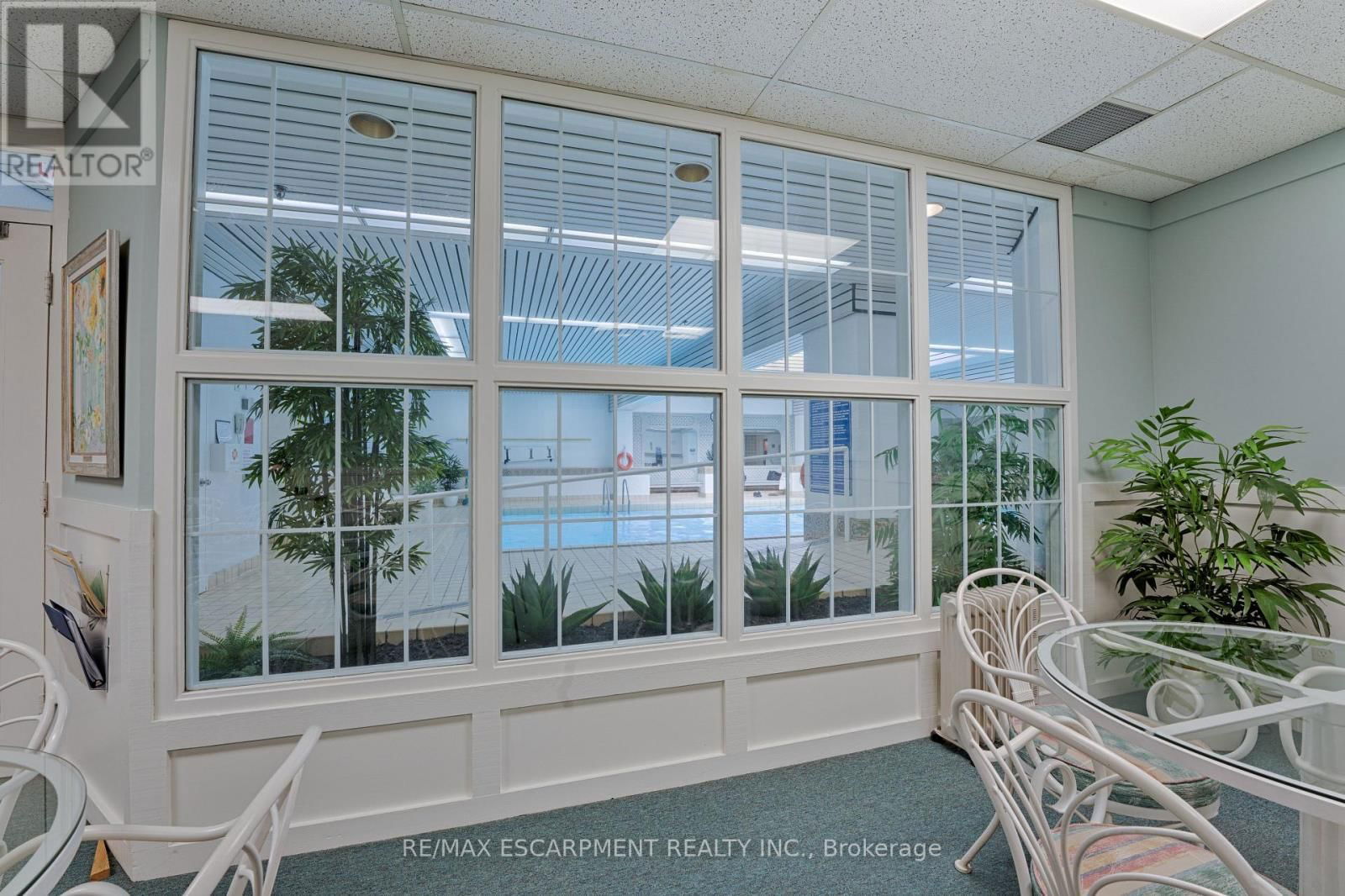 903 - 2175 MARINE DRIVE Image 39