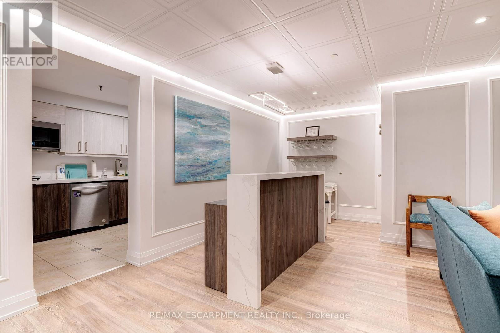 903 - 2175 MARINE DRIVE Image 46