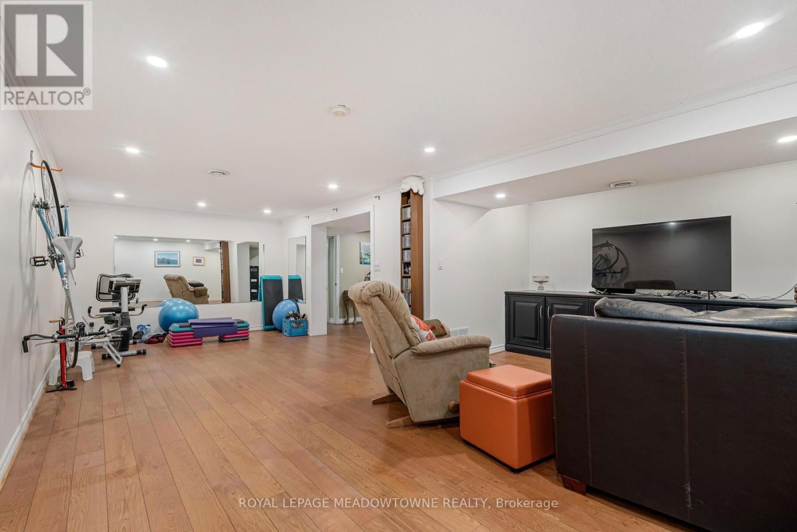 30 GREYSTONE CRESCENT Image 26