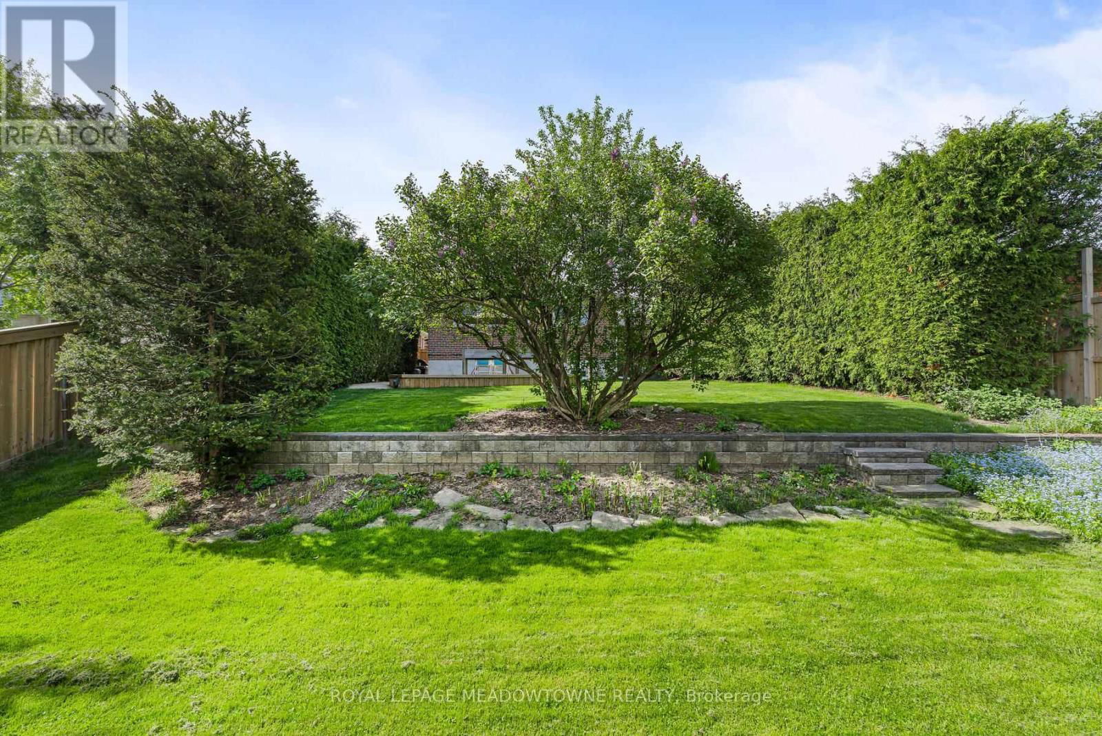 30 GREYSTONE CRESCENT Image 41