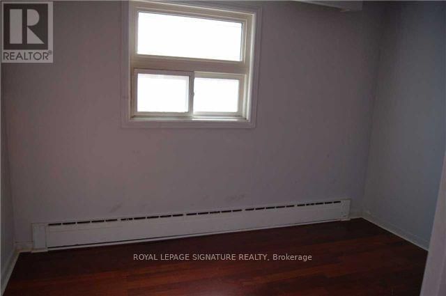 144 PORTLAND STREET Image 32