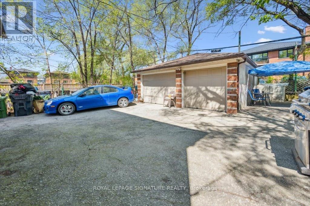 144 PORTLAND STREET Image 38