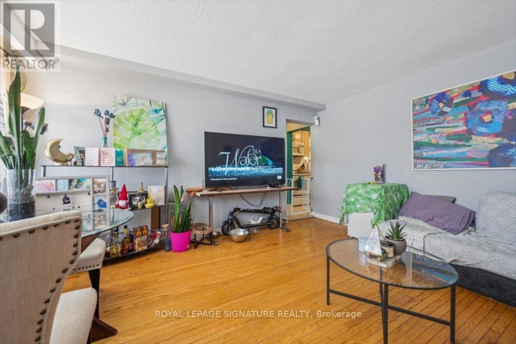 144 PORTLAND STREET Image 7