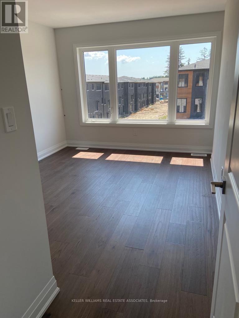 64 WINDTREE WAY Image 25