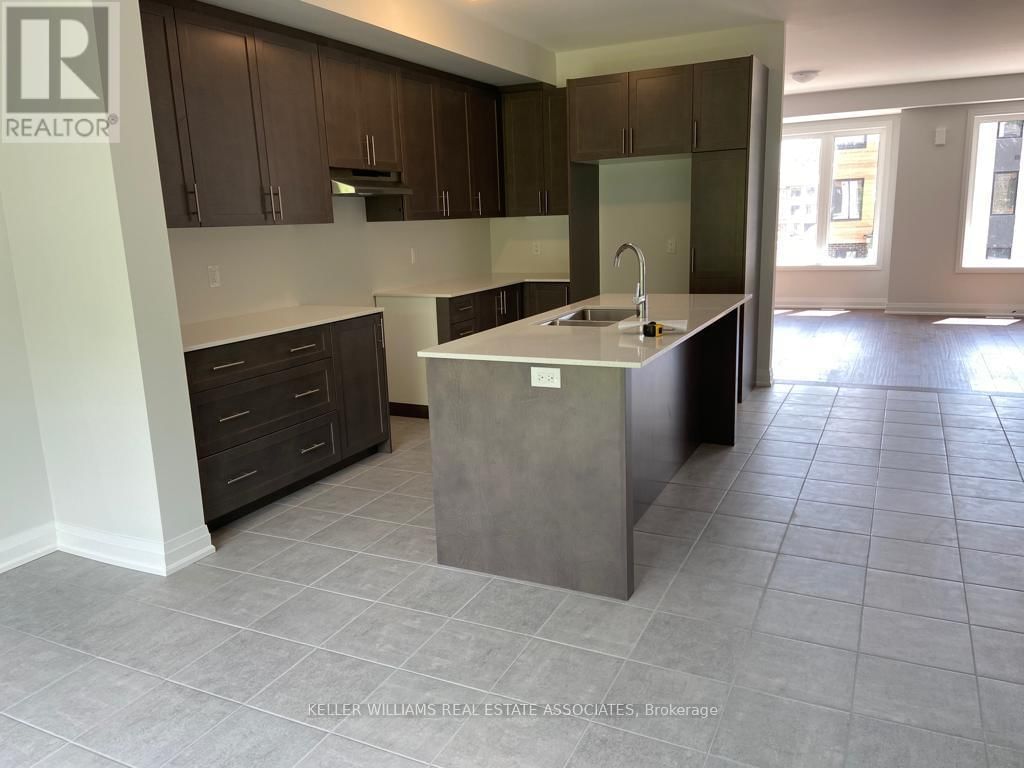 64 WINDTREE WAY Image 4