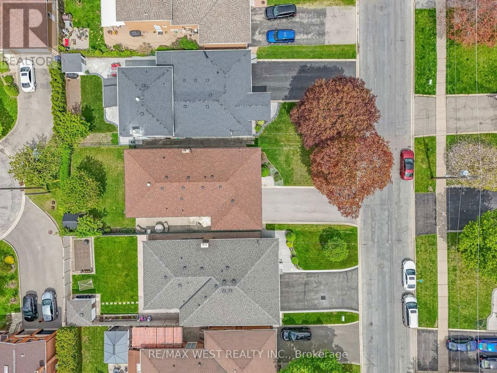 40 WINDSOR ROAD Image 37