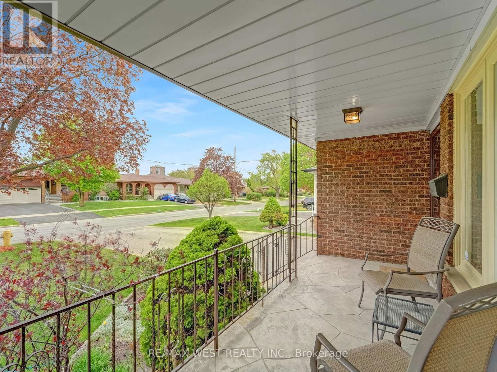 40 WINDSOR ROAD Image 5