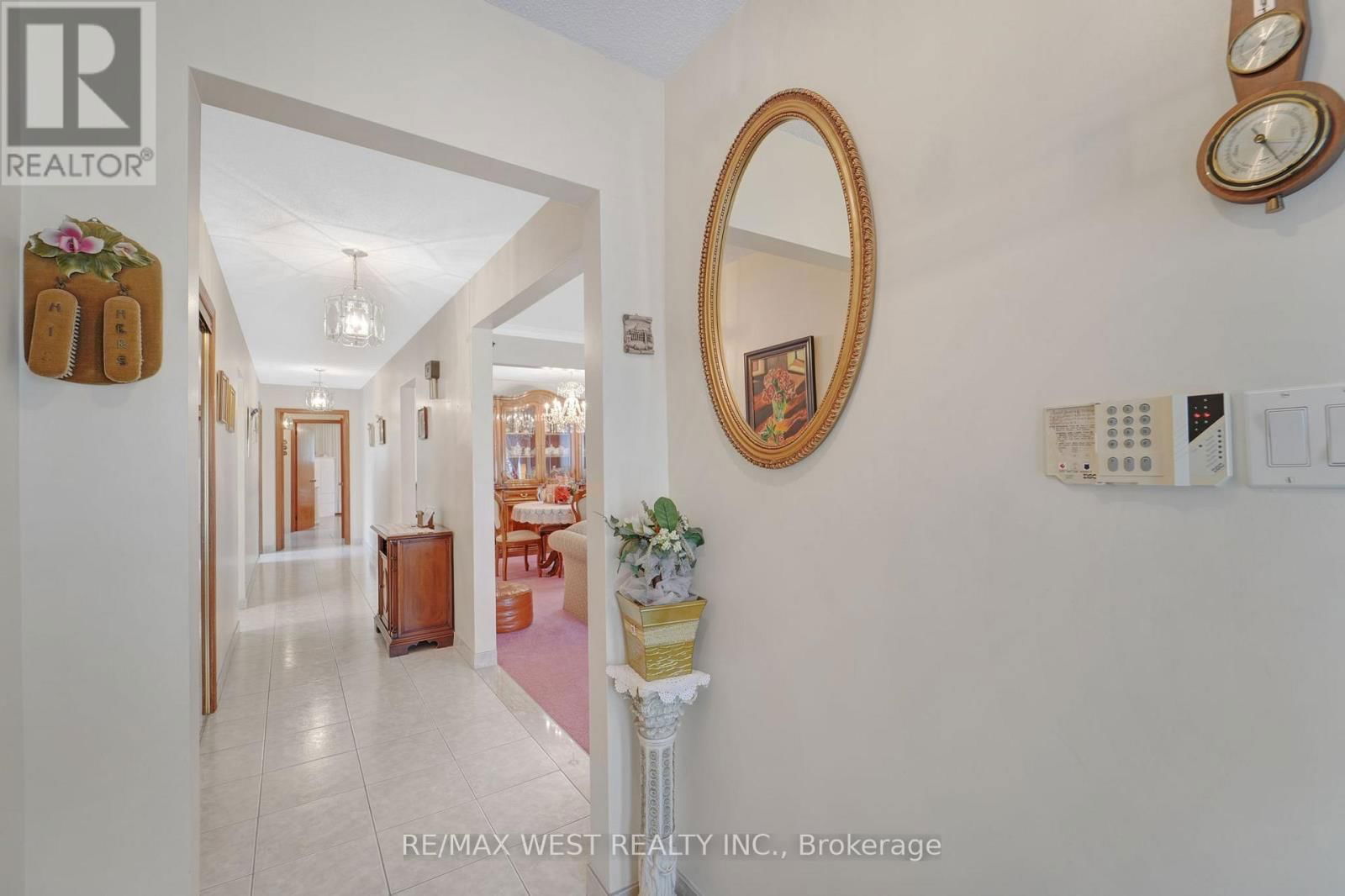 40 WINDSOR ROAD Image 7