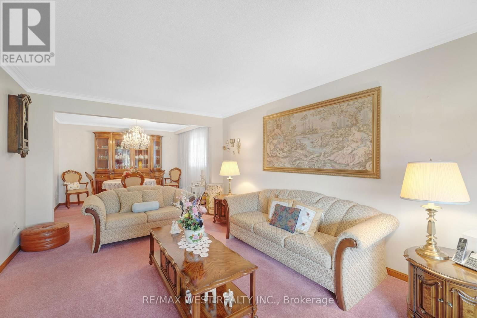 40 WINDSOR ROAD Image 8