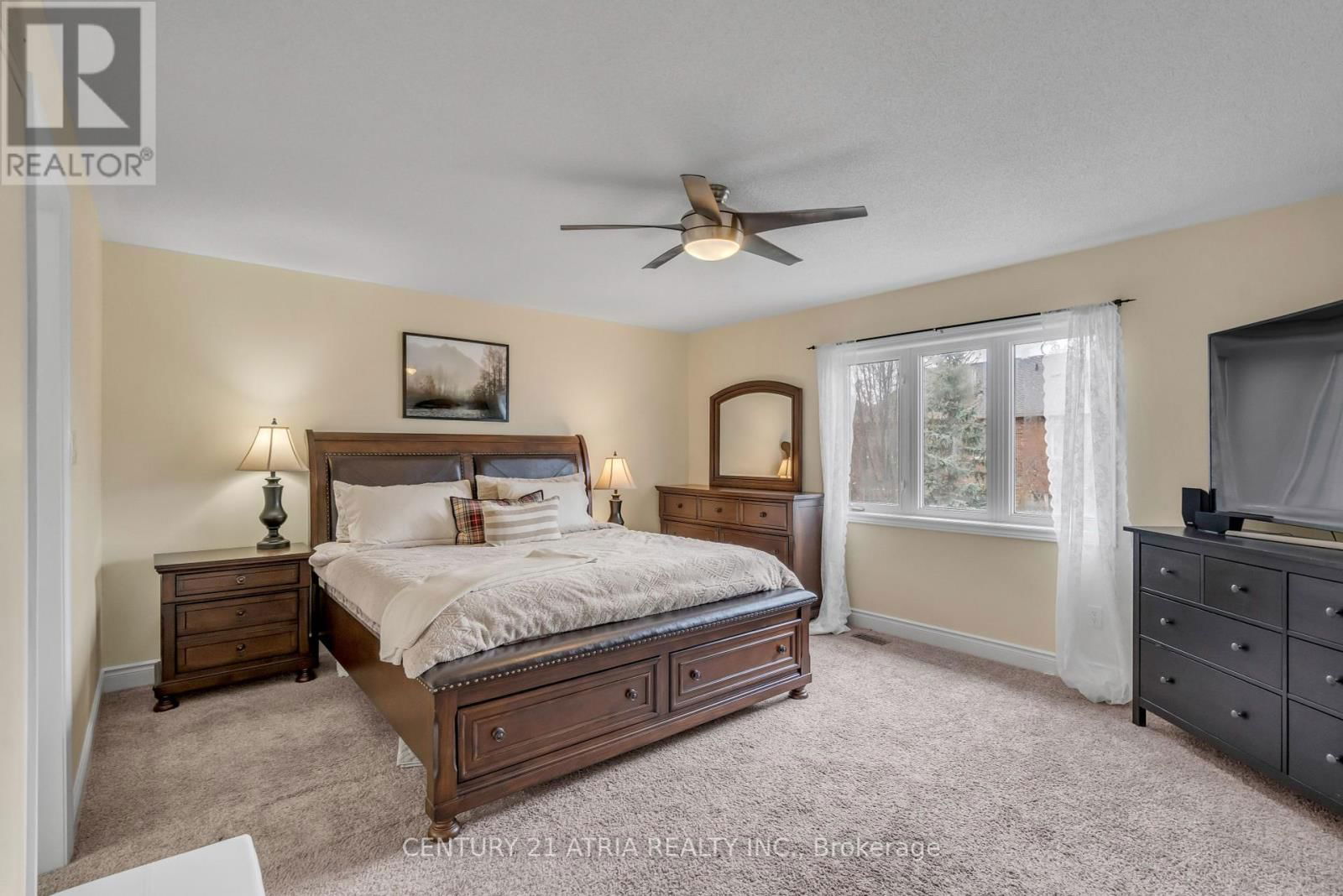 10 LOUVAIN DRIVE Image 19