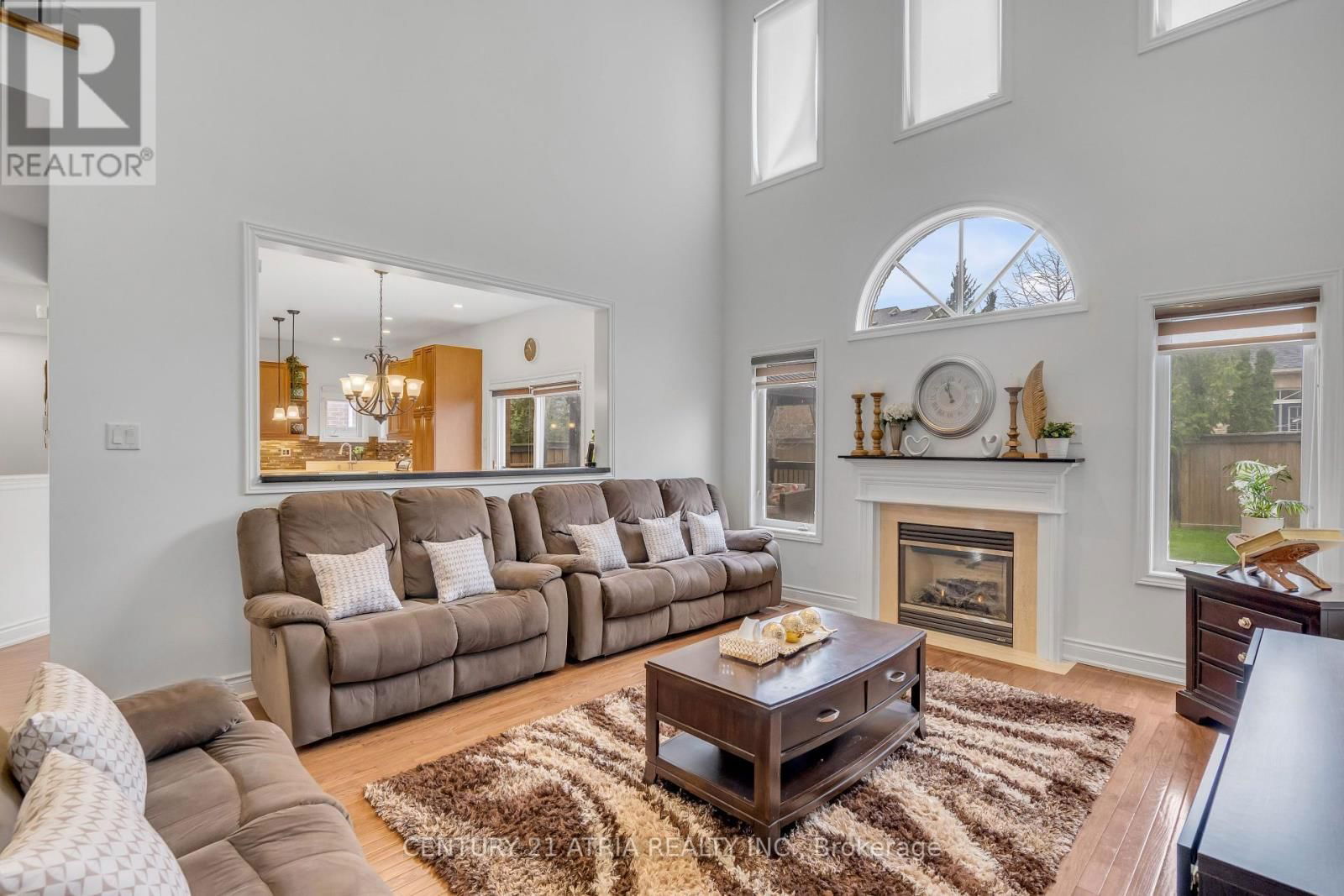 10 LOUVAIN DRIVE Image 4