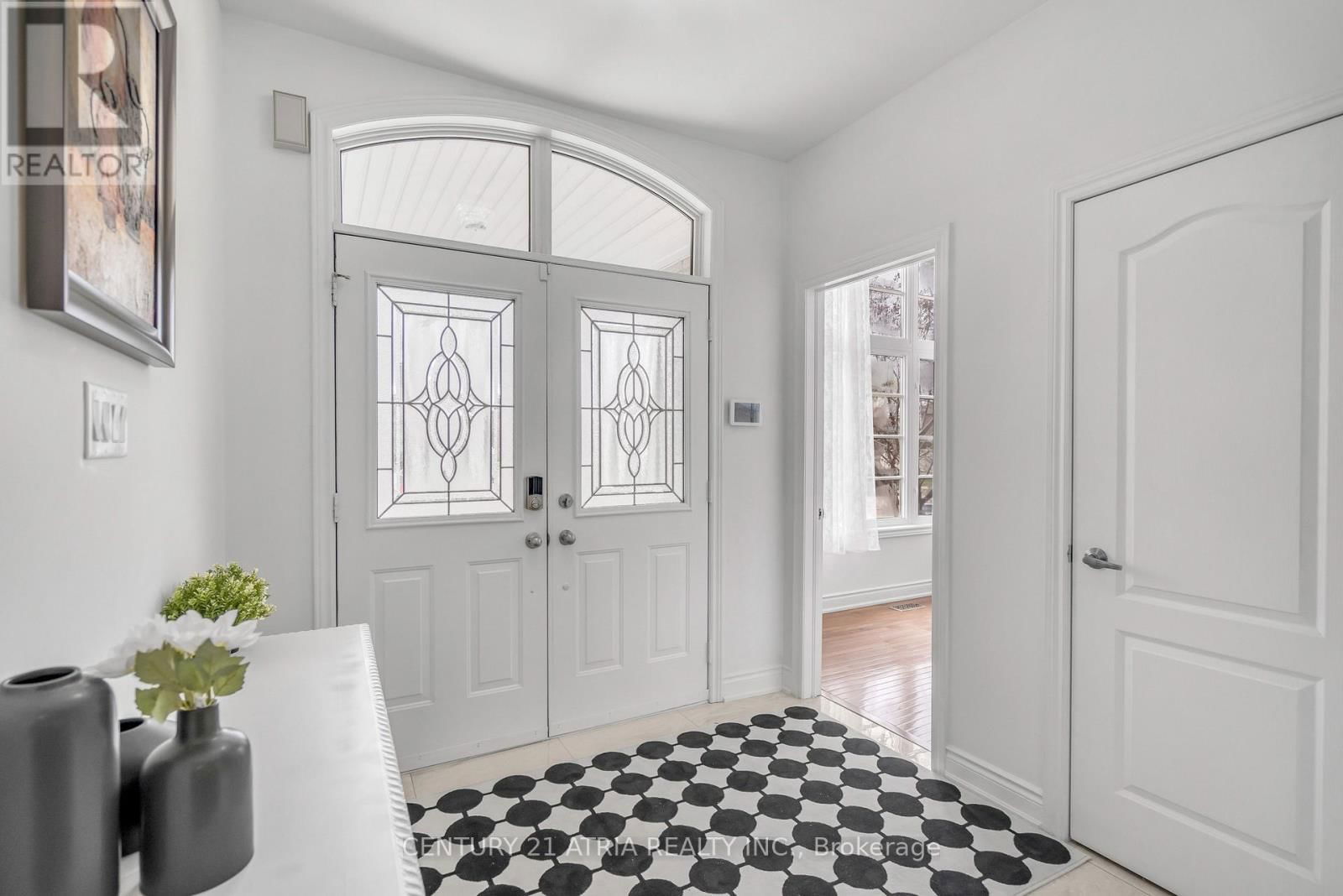 10 LOUVAIN DRIVE Image 8