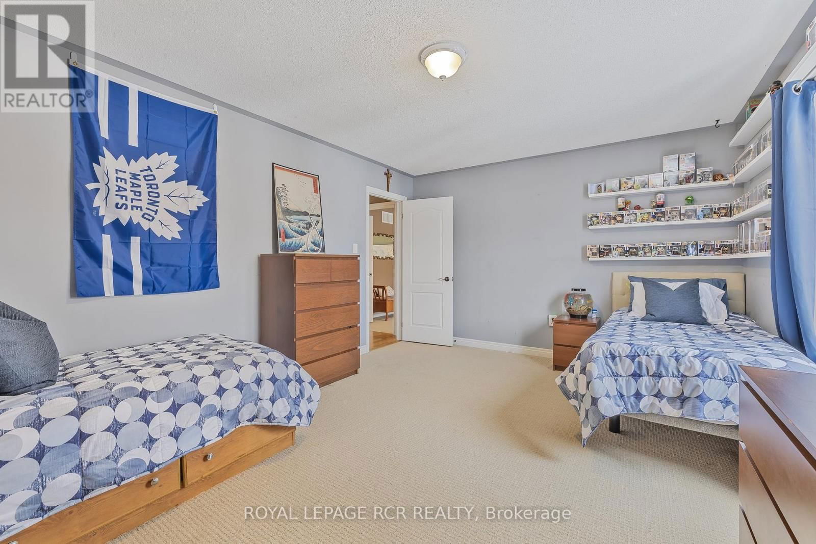 2 LITTLEBROOK LANE Image 22