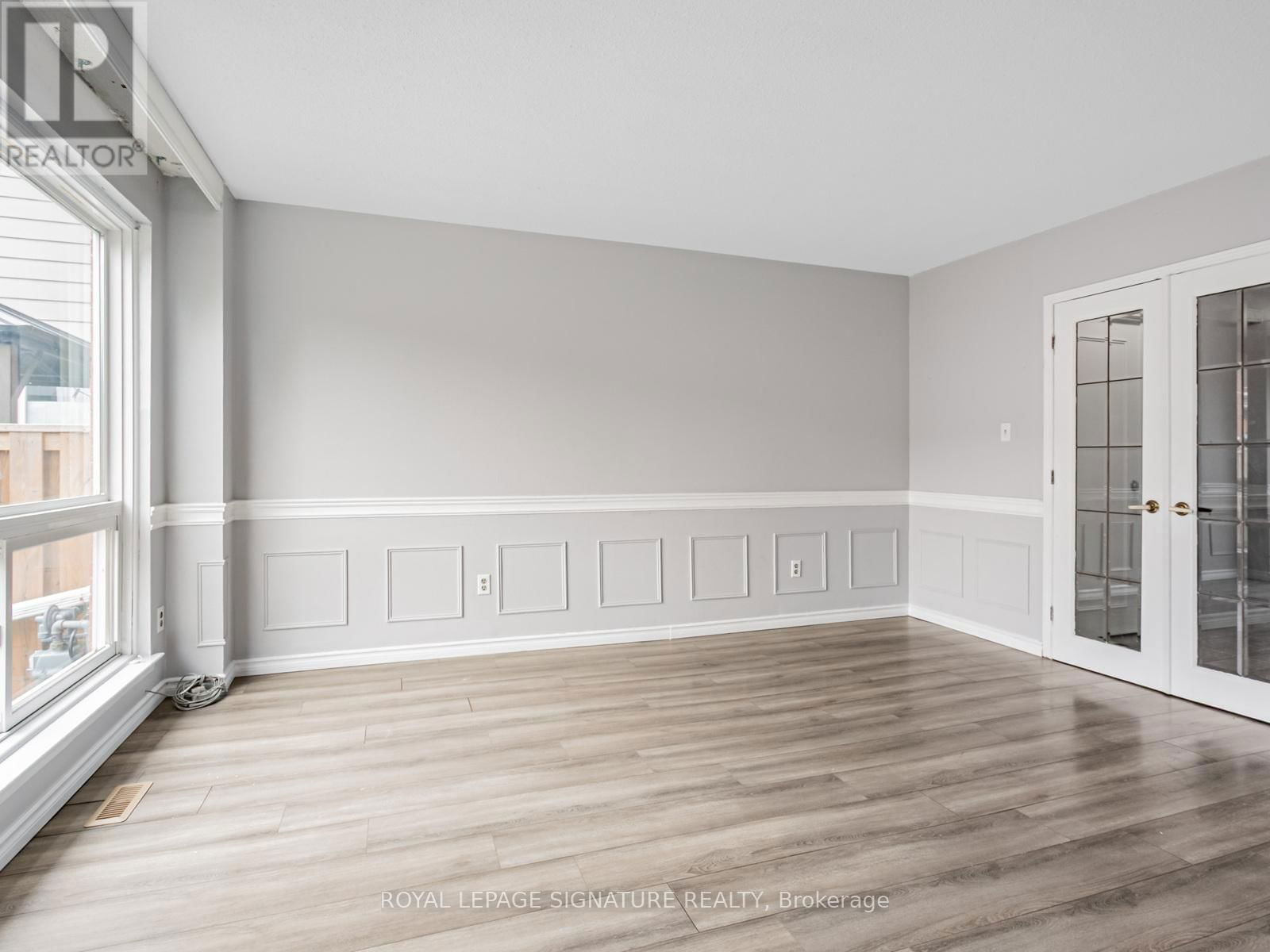 76 - 215 MISSISSAUGA VALLEY BOULEVARD Image 15