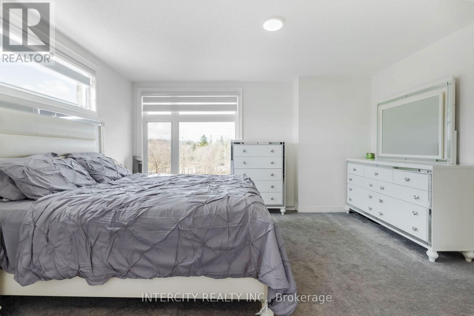 19 QUEENPOST DRIVE Image 30
